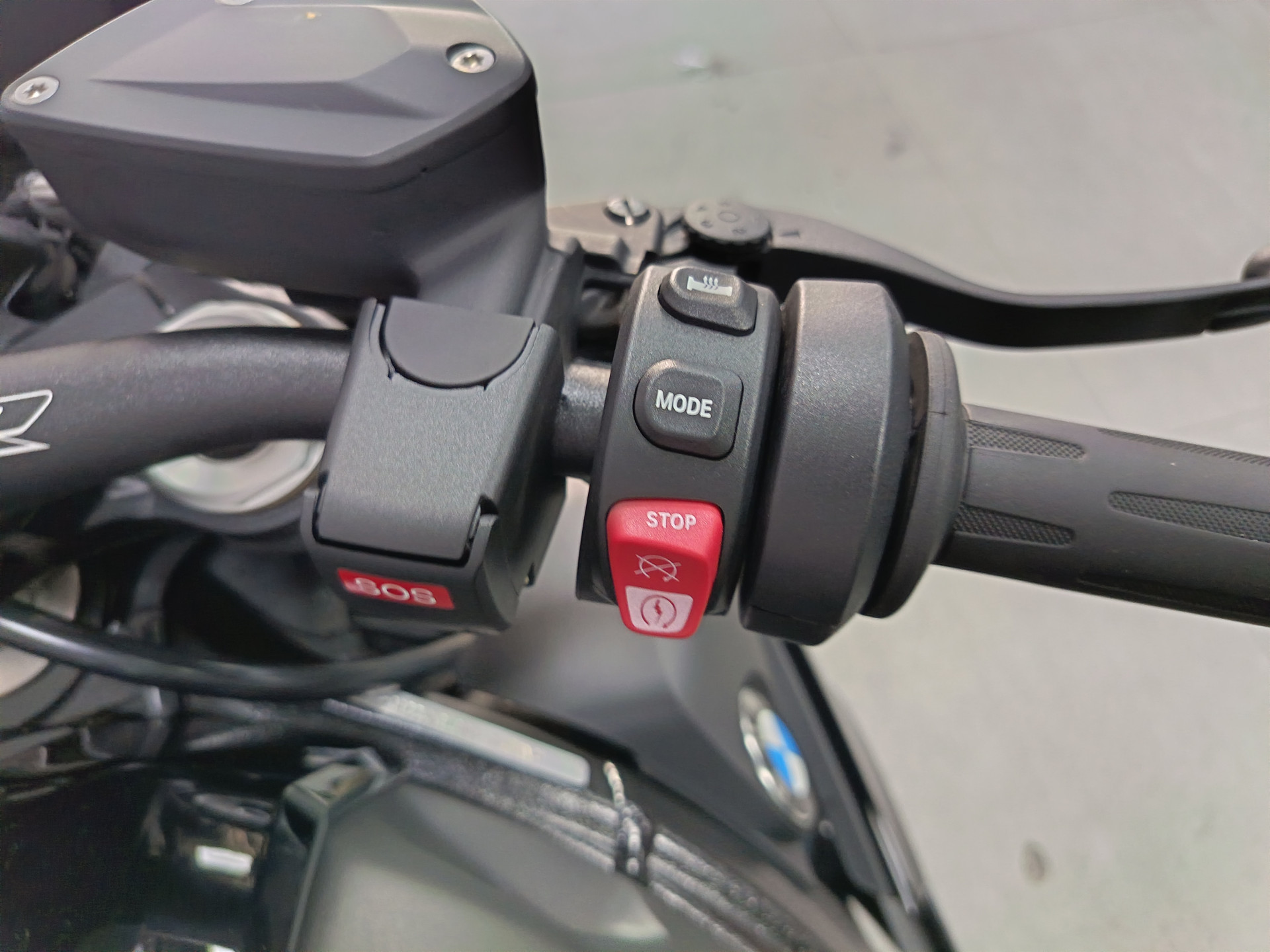 BMW S 1000 R *** CONTRAT ENTRETIEN ***-image-7