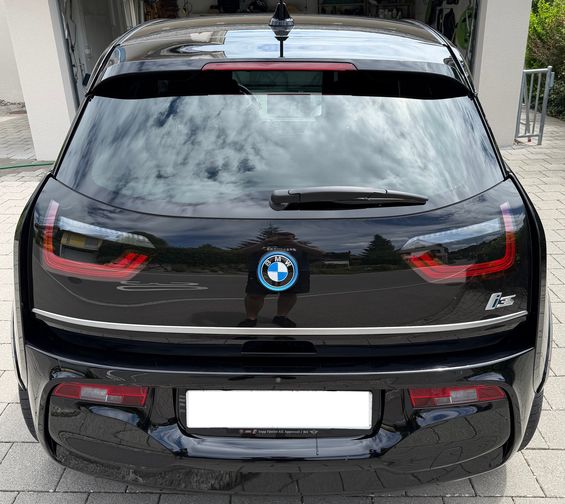 BMW BMW i3s (120Ah)-image-2