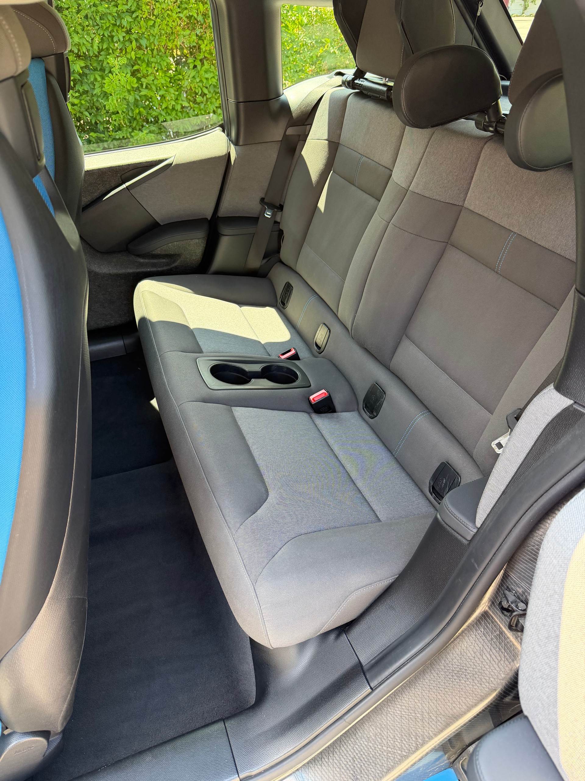 BMW BMW i3s (120Ah)-image-6