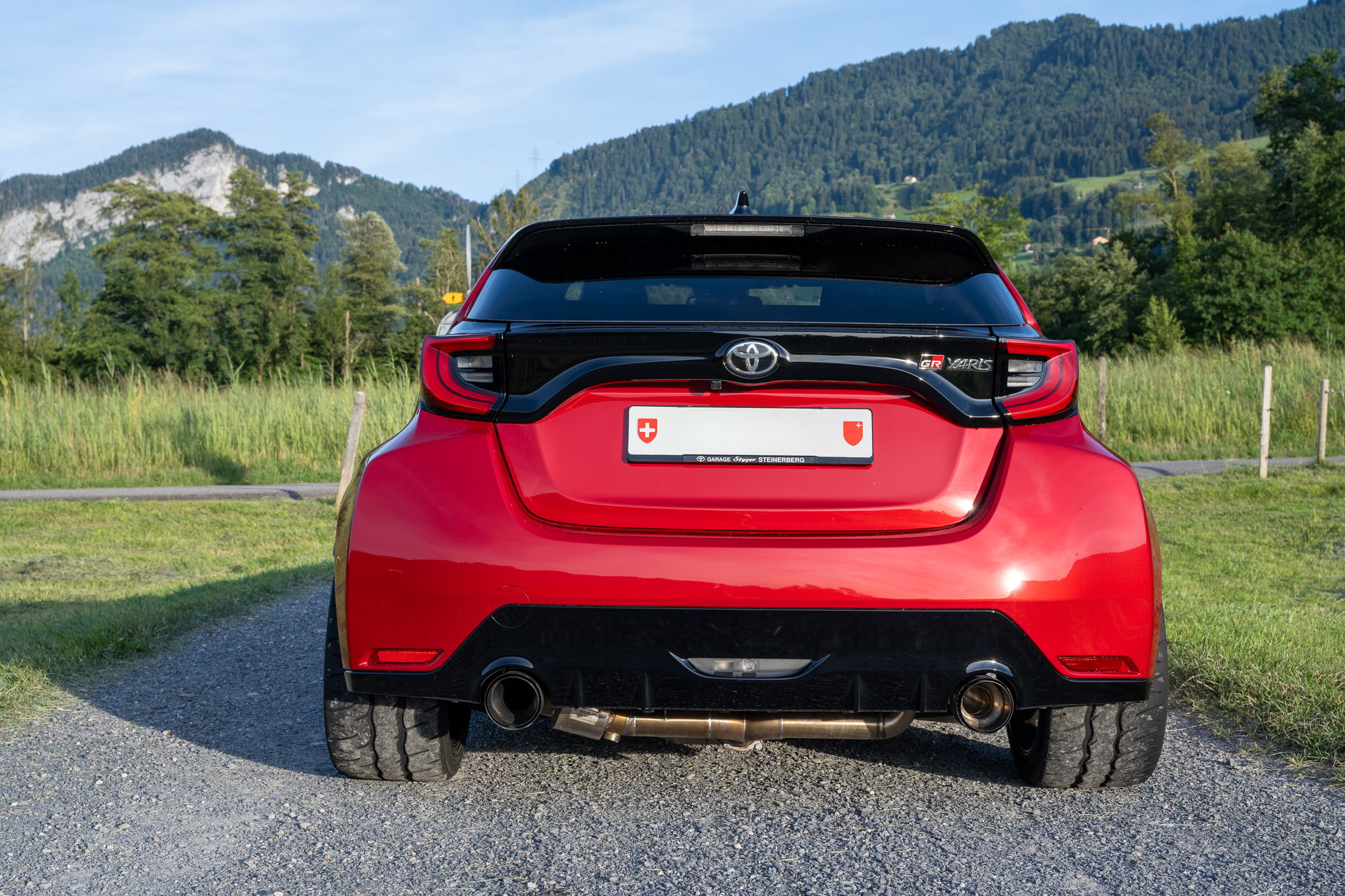 TOYOTA 1.6 Turbo Sport 4x4-image-3