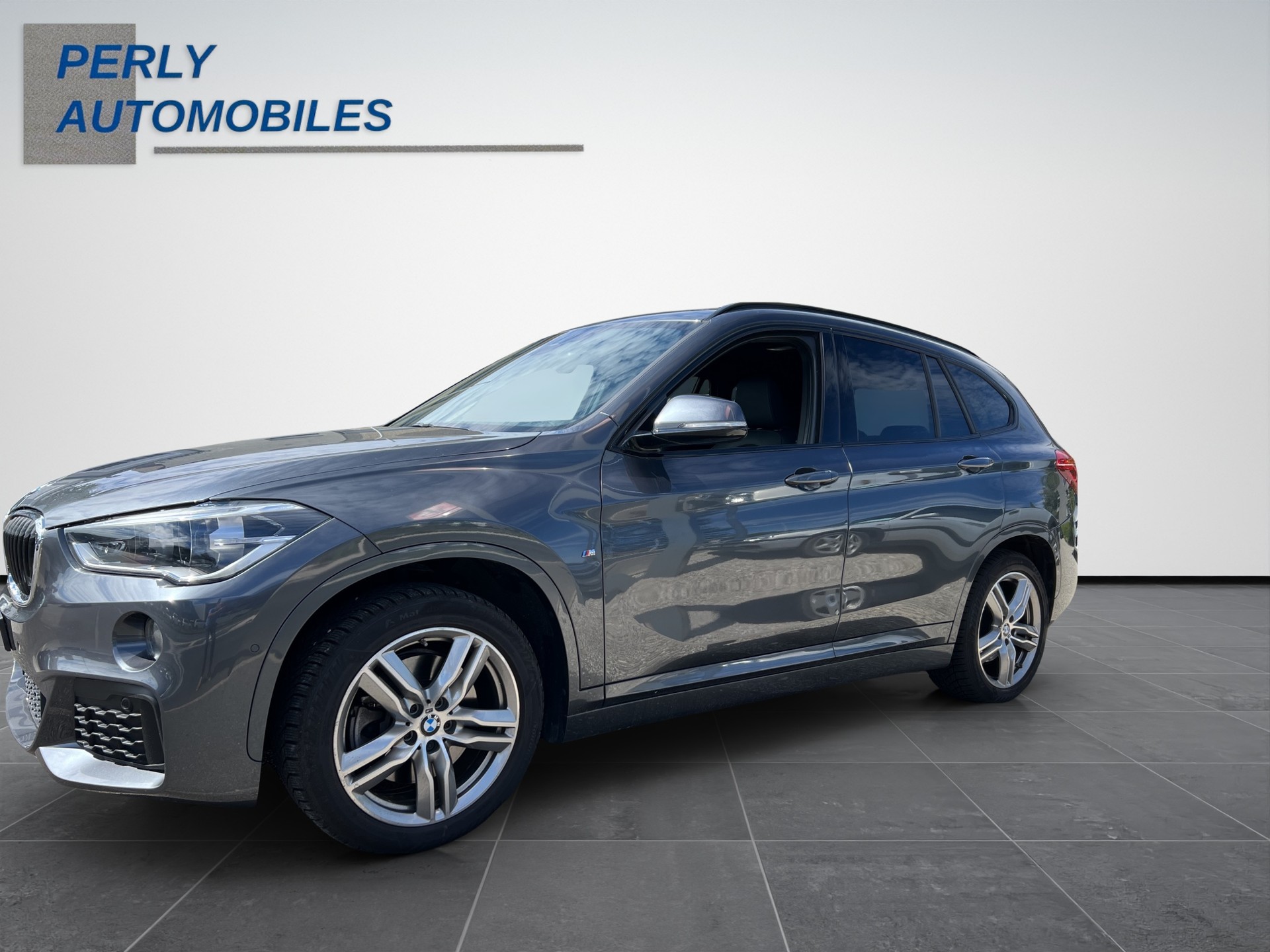BMW X1 20d xDrive SAG-showroom-element-1