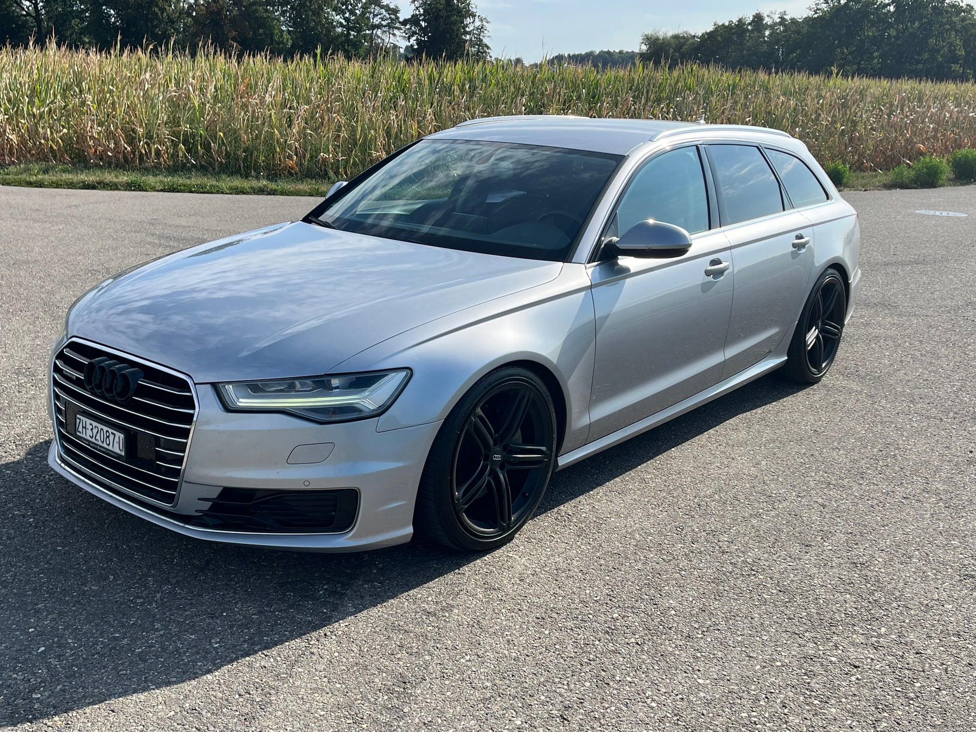 AUDI A6 Avant 3.0 TDI V6 quattro S-tronic