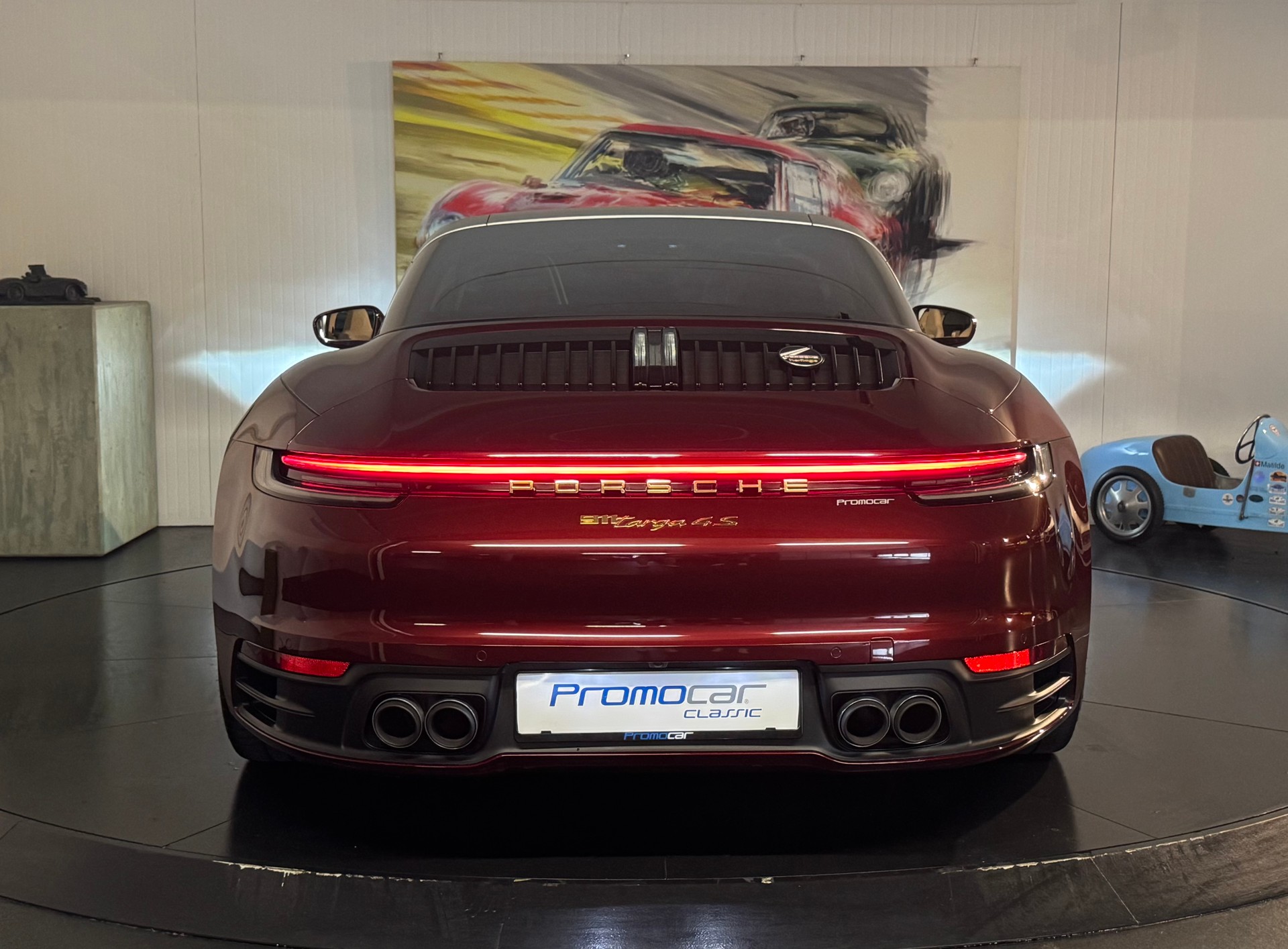 PORSCHE 911 Targa 4S Heritage Design Edition PDK-image-4