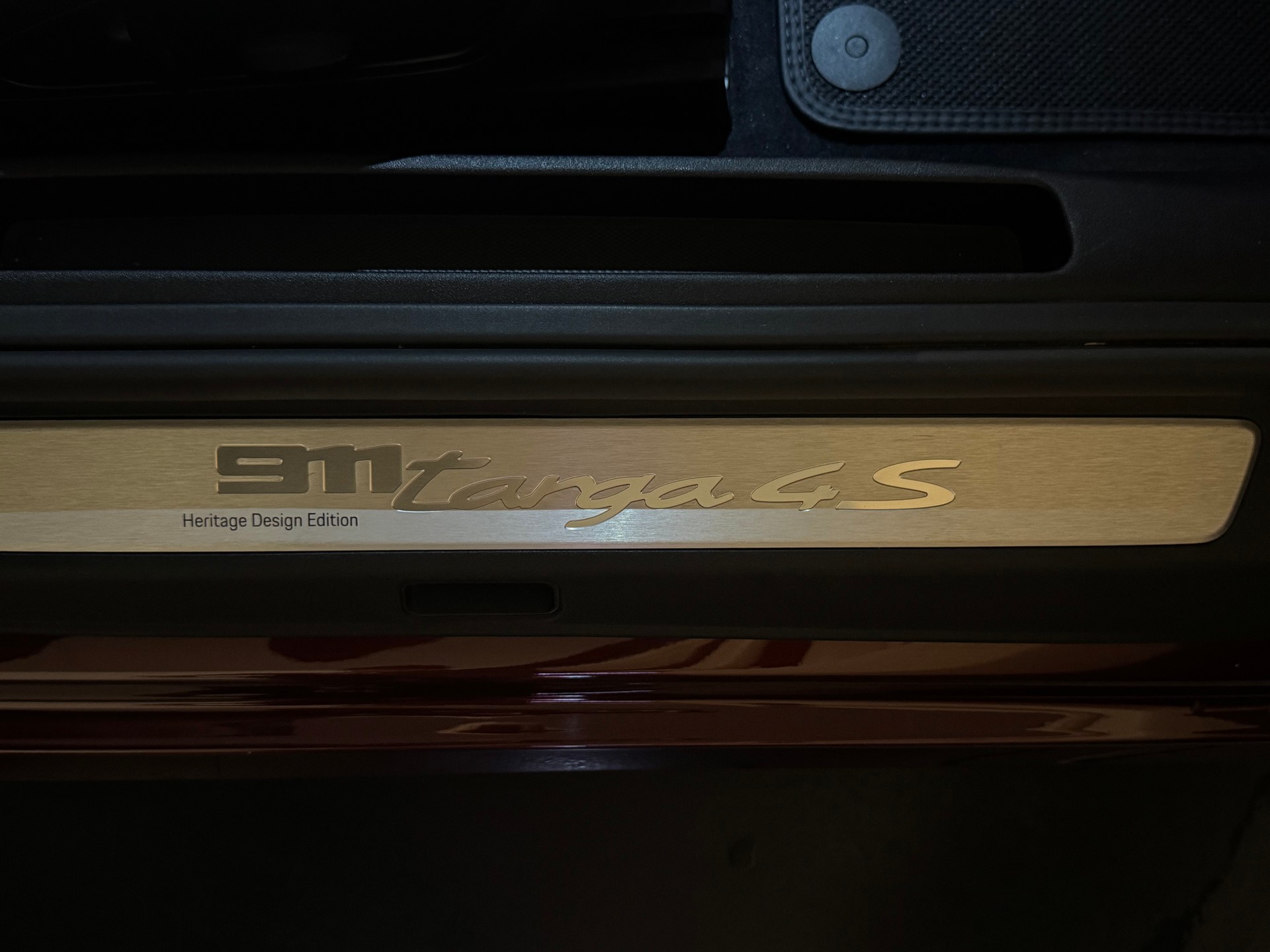 PORSCHE 911 Targa 4S Heritage Design Edition PDK-image-30