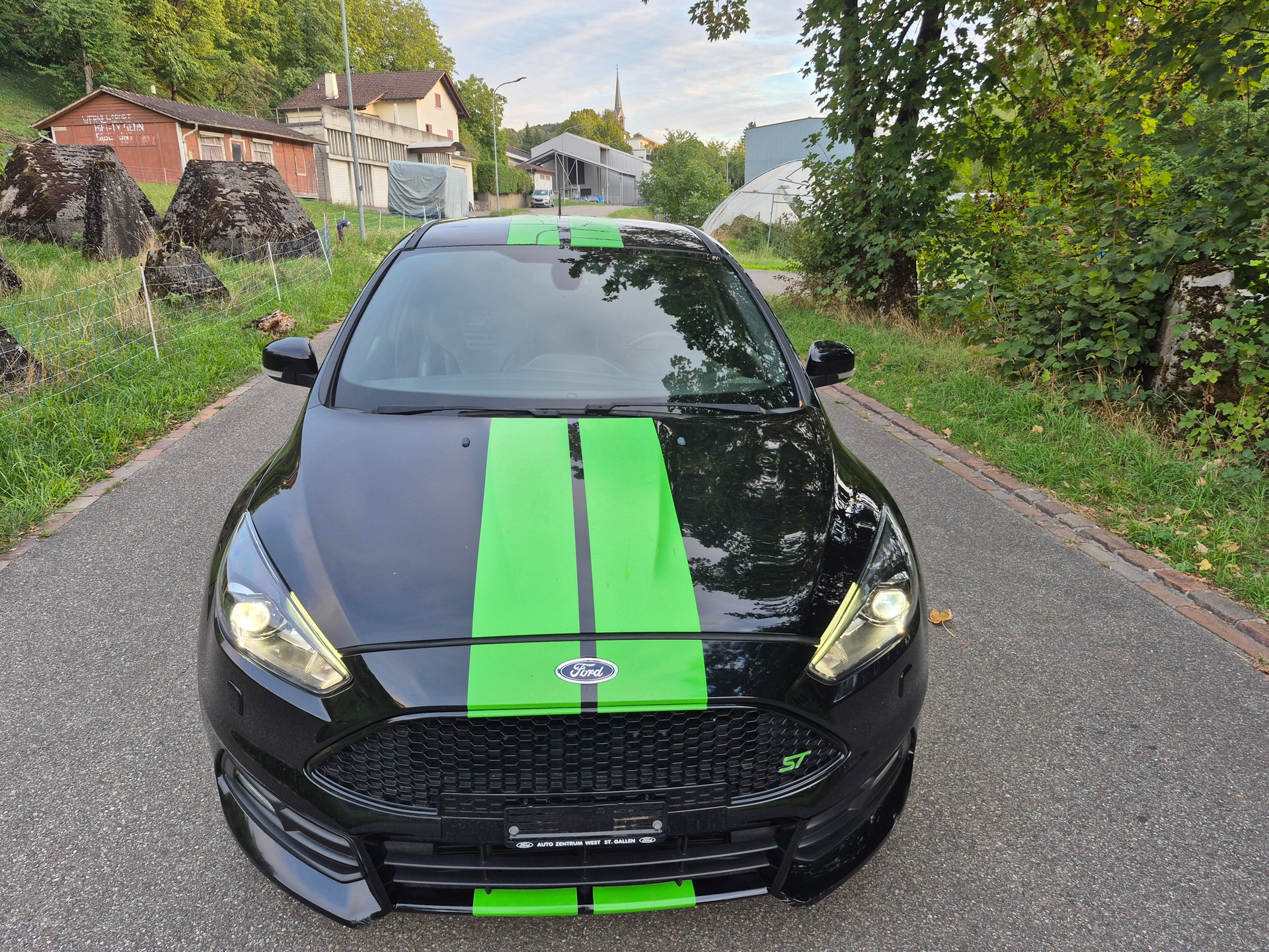 FORD Focus 2.0 SCTi ST3-image-1