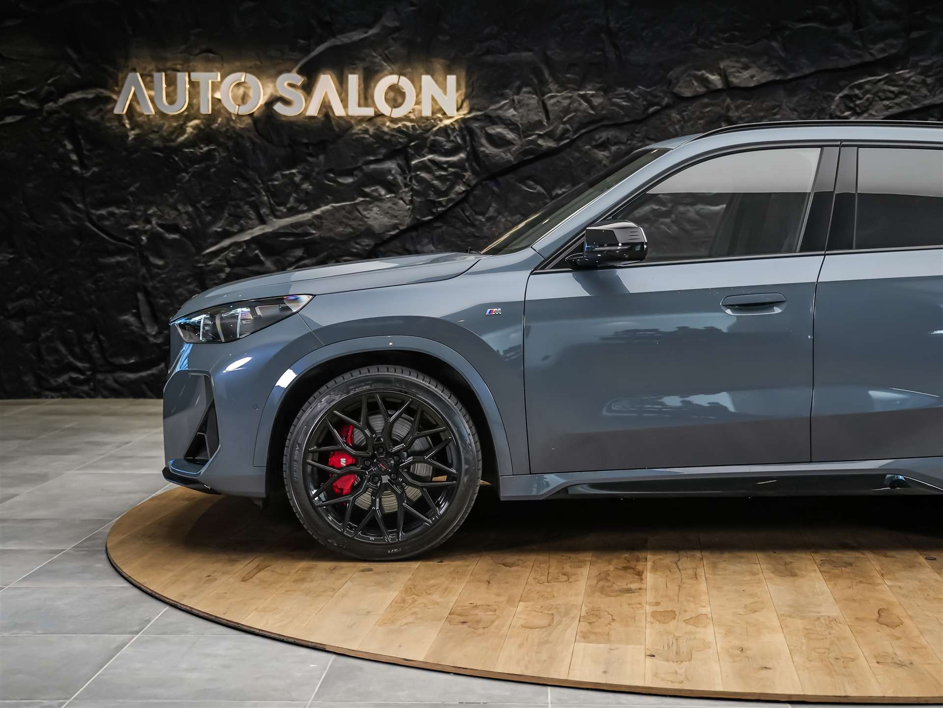 BMW X1 xDrive M35i *Werksgarantie*Panorama*Head-Up*Harman/Kardon*AHK*-image-18
