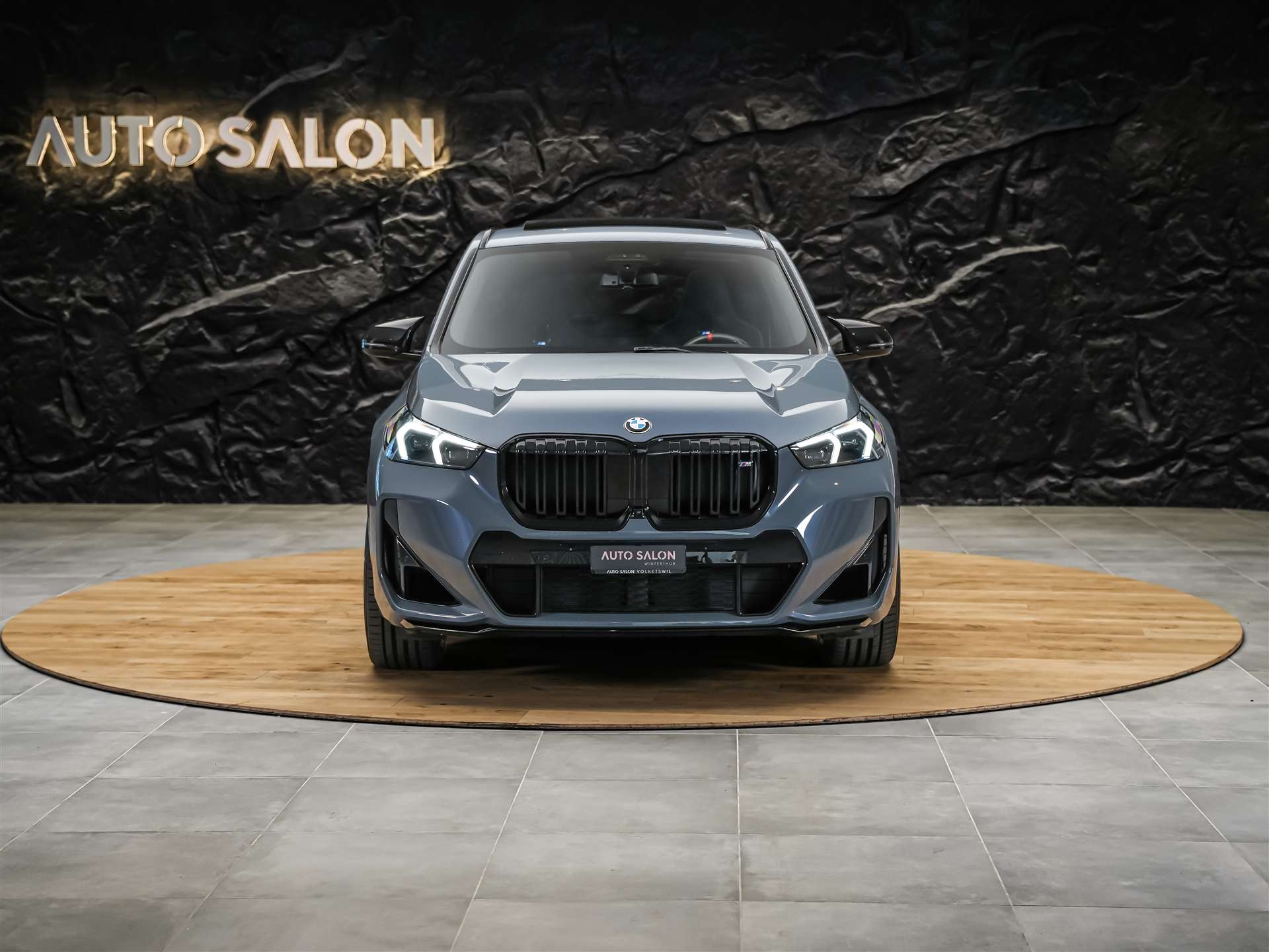 BMW X1 xDrive M35i *Werksgarantie*Panorama*Head-Up*Harman/Kardon*AHK*-image-7