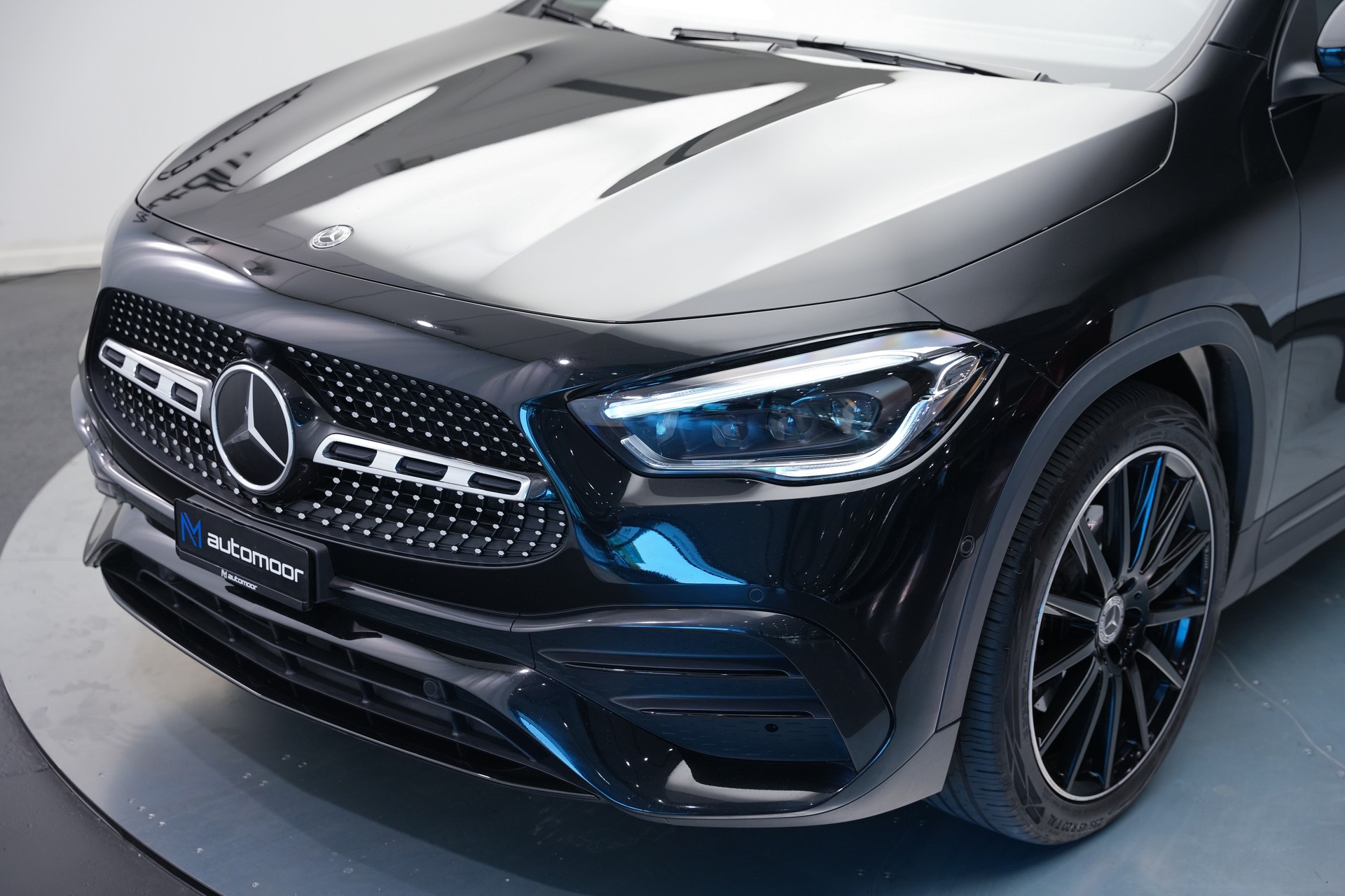 MERCEDES-BENZ GLA 220d 4Matic AMG Line 8G-DCT *CH-Fahrzeug*-image-42