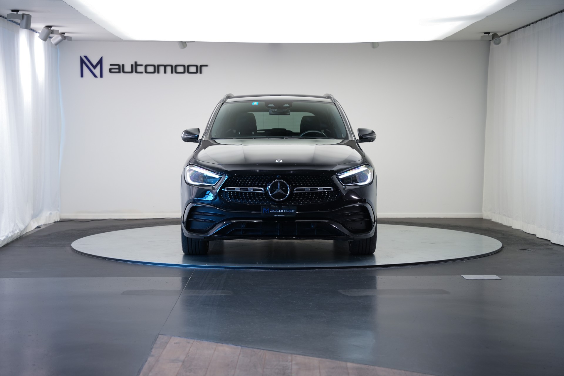 MERCEDES-BENZ GLA 220d 4Matic AMG Line 8G-DCT *CH-Fahrzeug*-showroom-element-1