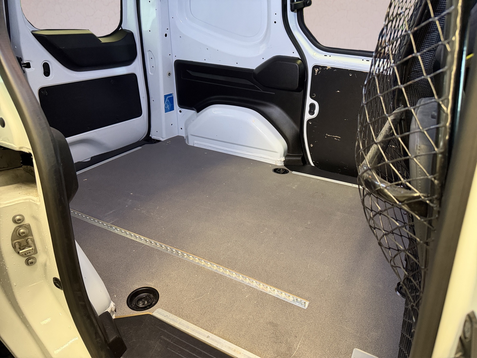 RENAULT Kangoo 1.5 BLUE DCI 95PS EXTRA-image-17