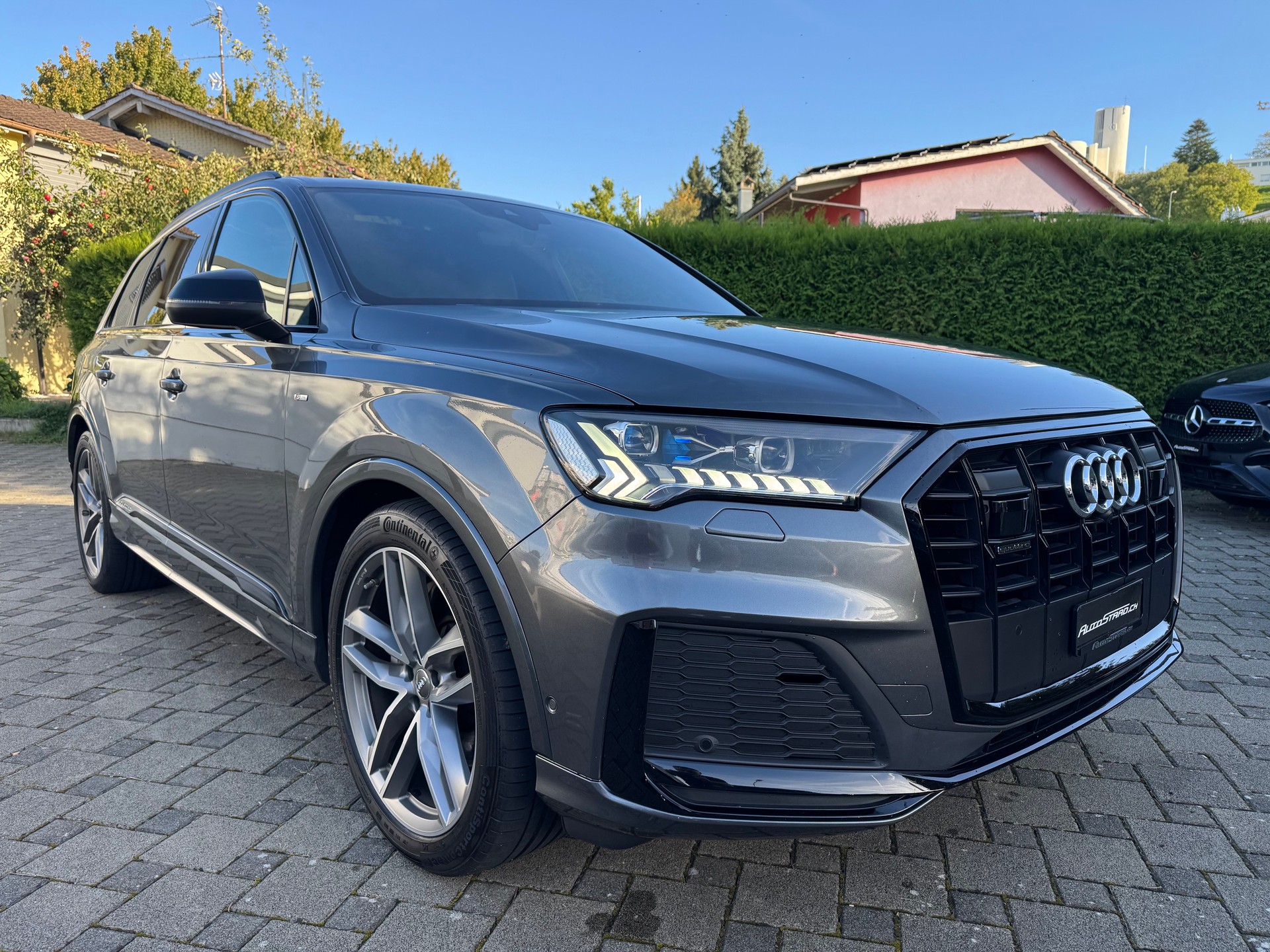 AUDI Q7 50 TDI quattro S Line tiptronic-showroom-element-2
