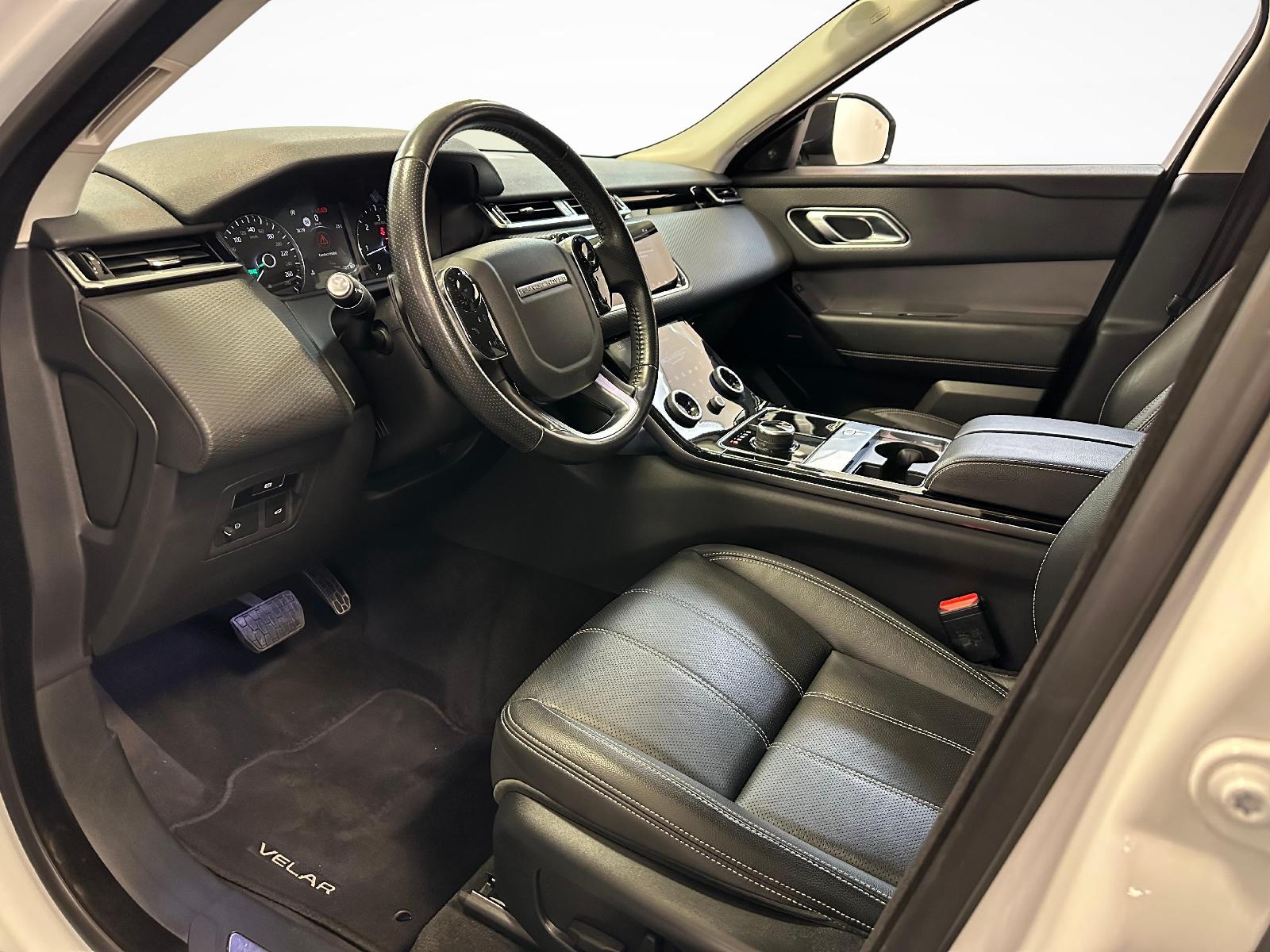 LAND ROVER Range Rover Velar 2.0 D 240 S-showroom-element-3
