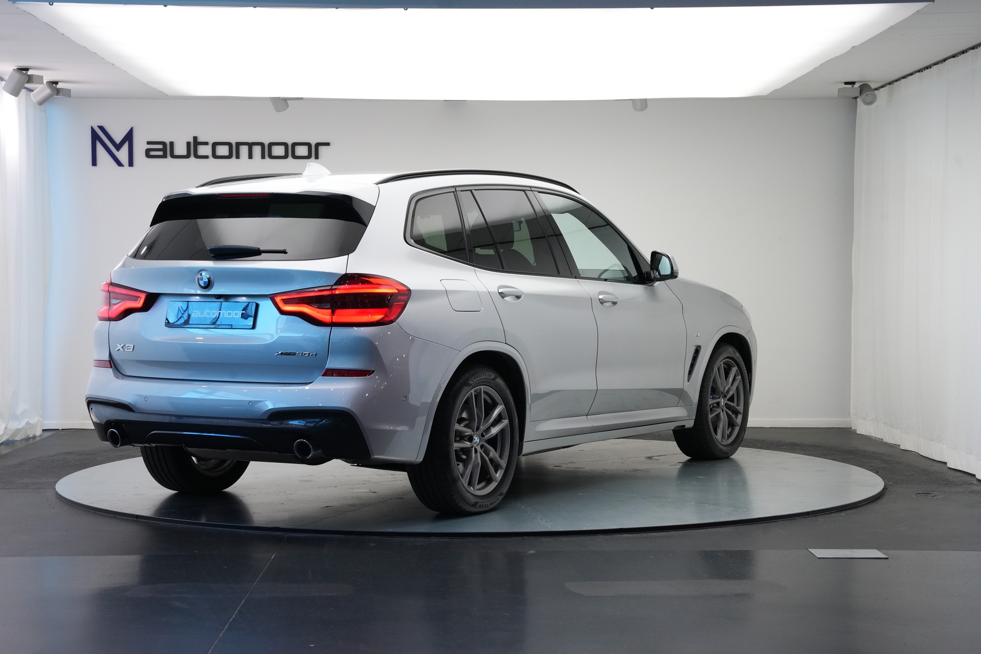 BMW X3 xDrive 48V 30d M Sport Steptronic-image-4
