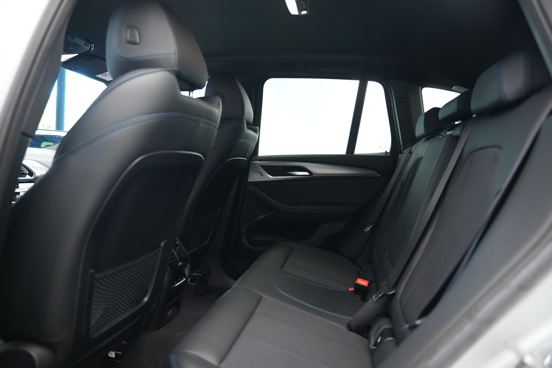 BMW X3 xDrive 48V 30d M Sport Steptronic-image-14