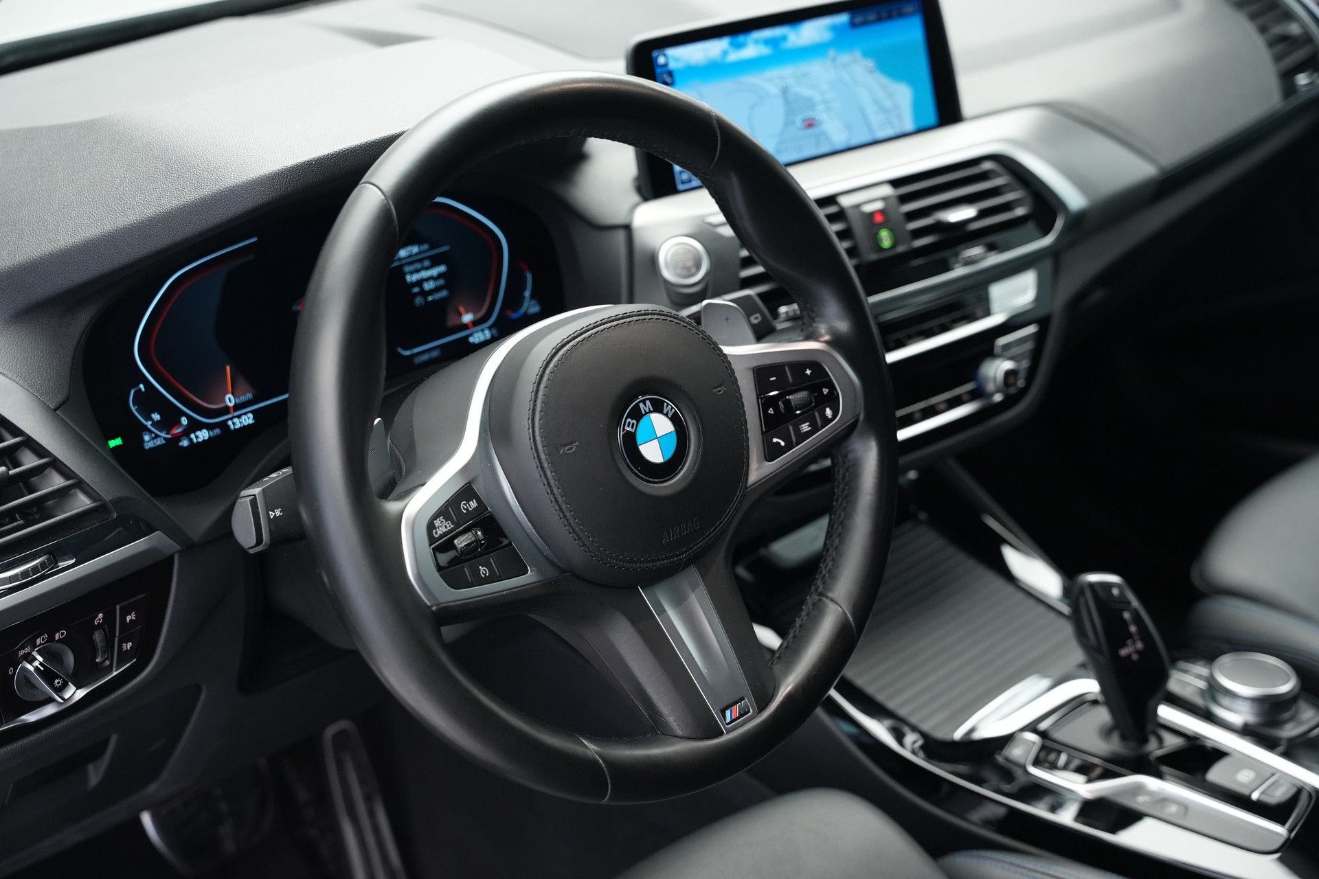 BMW X3 xDrive 48V 30d M Sport Steptronic-image-28