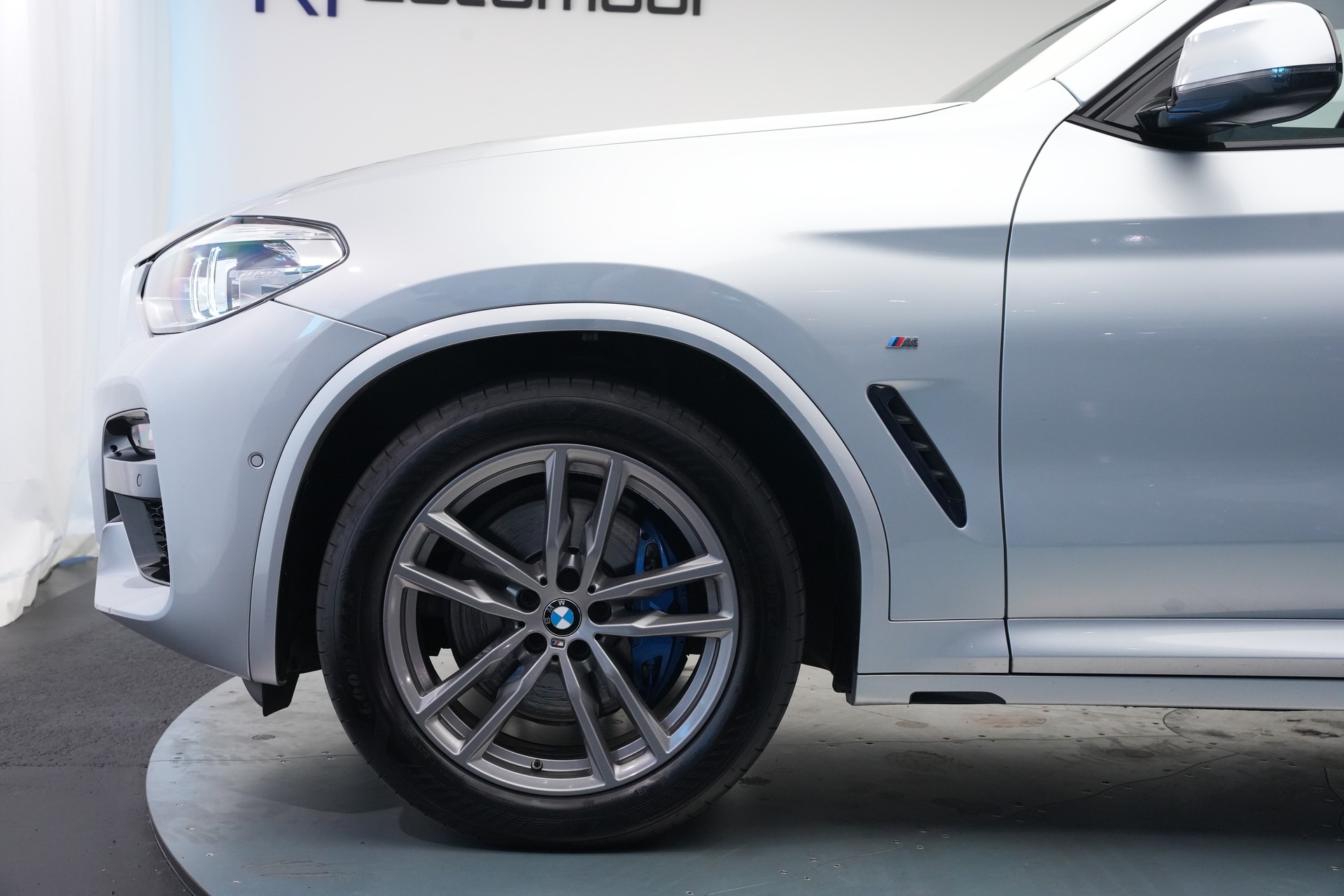BMW X3 xDrive 48V 30d M Sport Steptronic-image-43