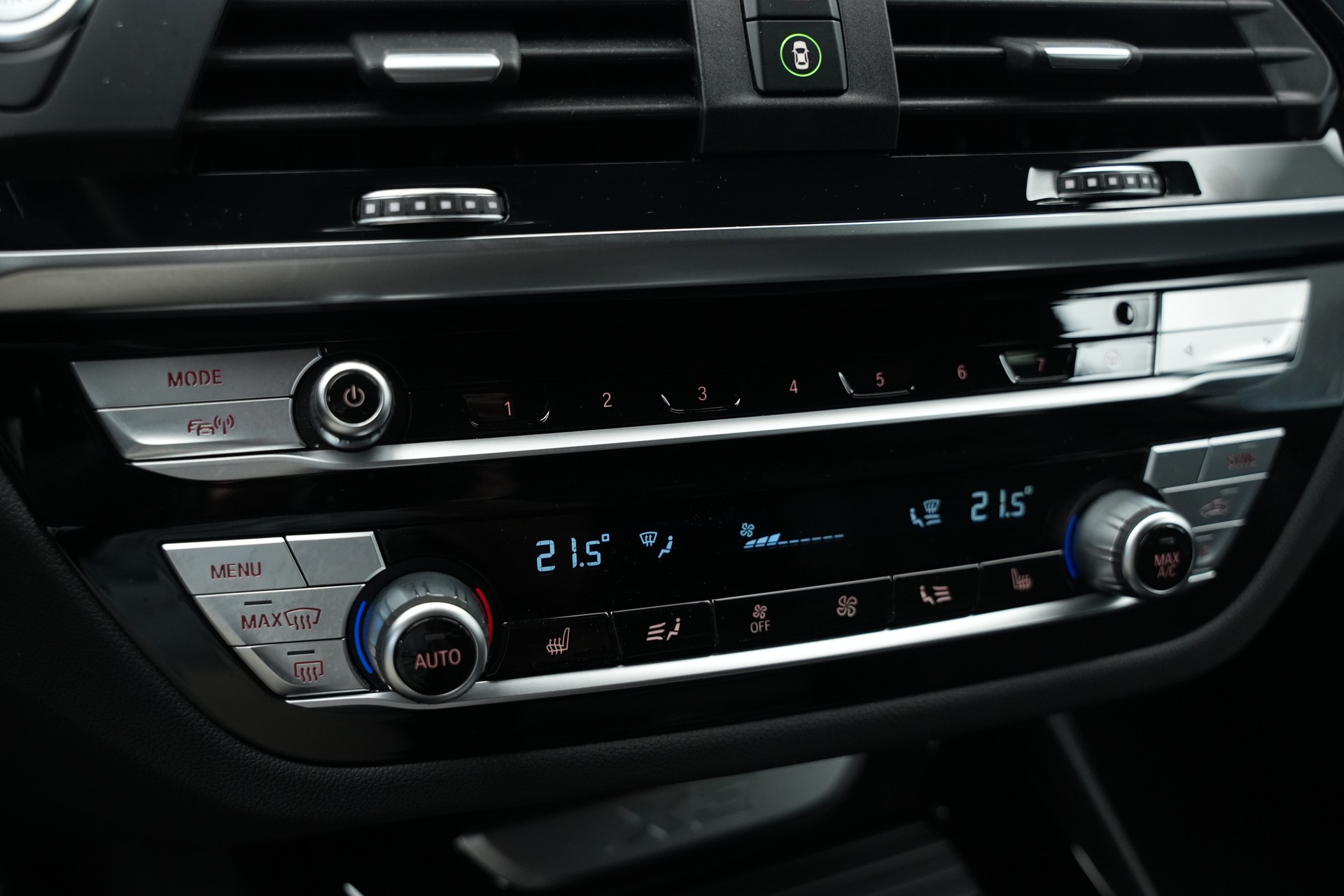 BMW X3 xDrive 48V 30d M Sport Steptronic-image-35