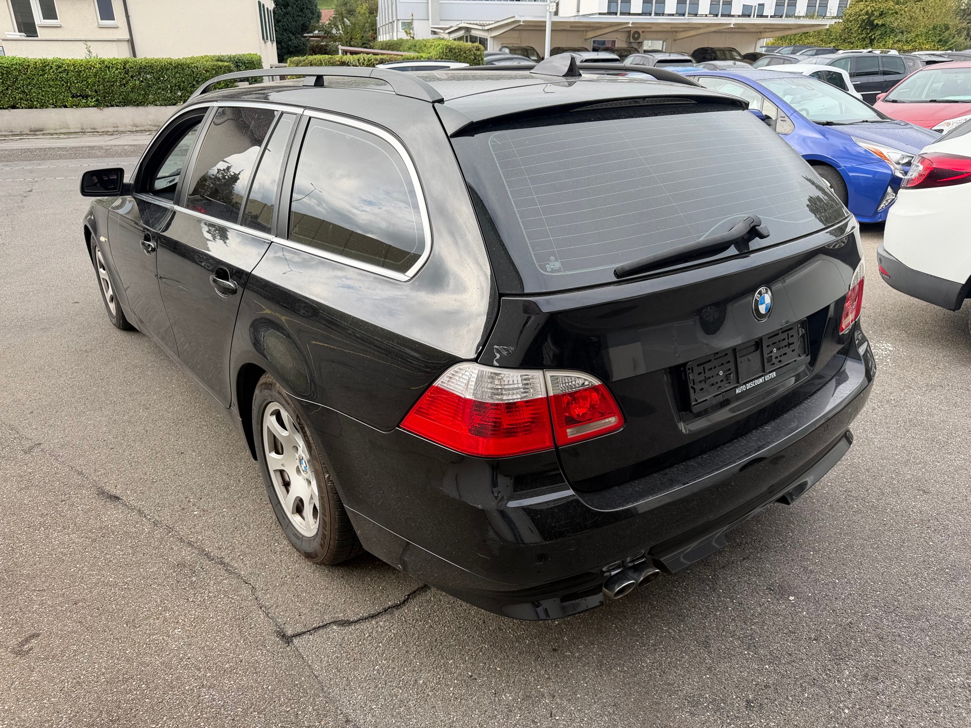 BMW 225-image-4
