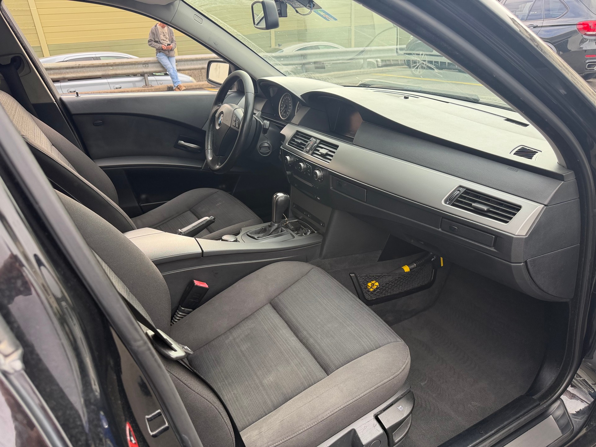 BMW 225-image-5
