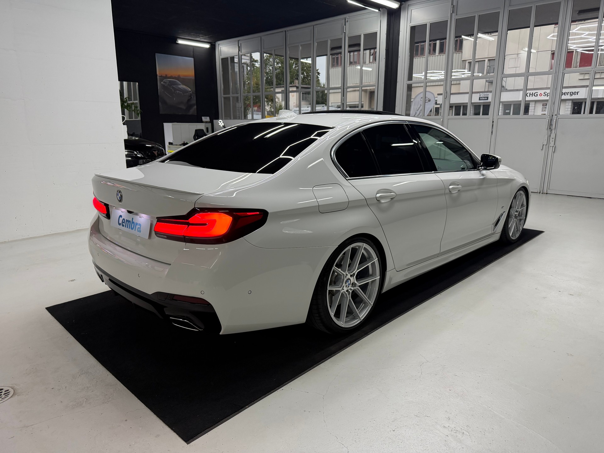 BMW 530-image-18