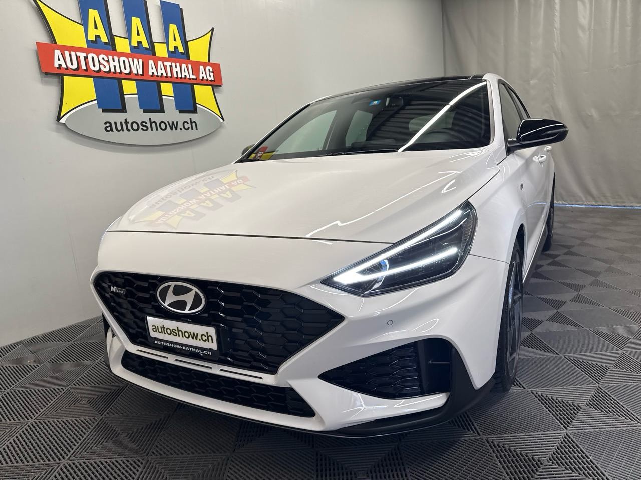 HYUNDAI i30 1.5 T-GDi N Line 48V MH DCT-image-16