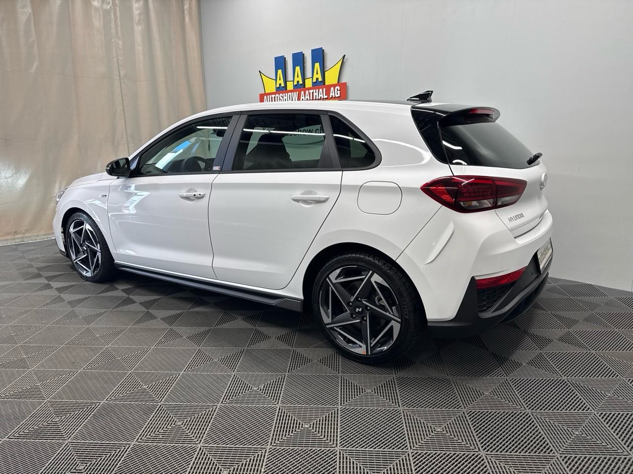 HYUNDAI i30 1.5 T-GDi N Line 48V MH DCT-showroom-element-1