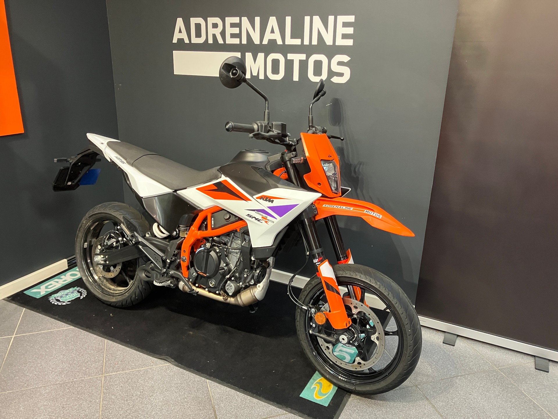KTM 125 SMC R-image-1