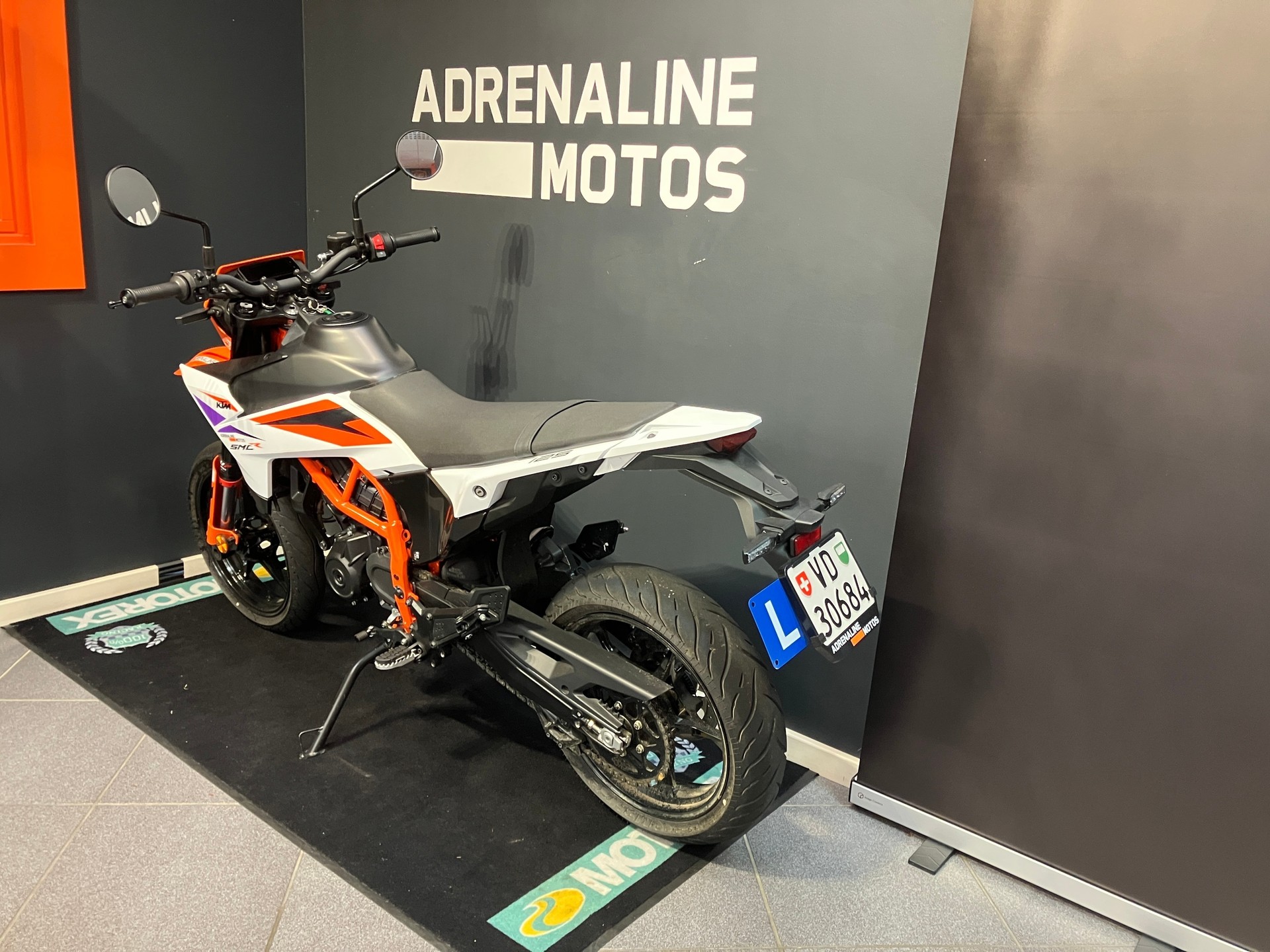KTM 125 SMC R-image-4