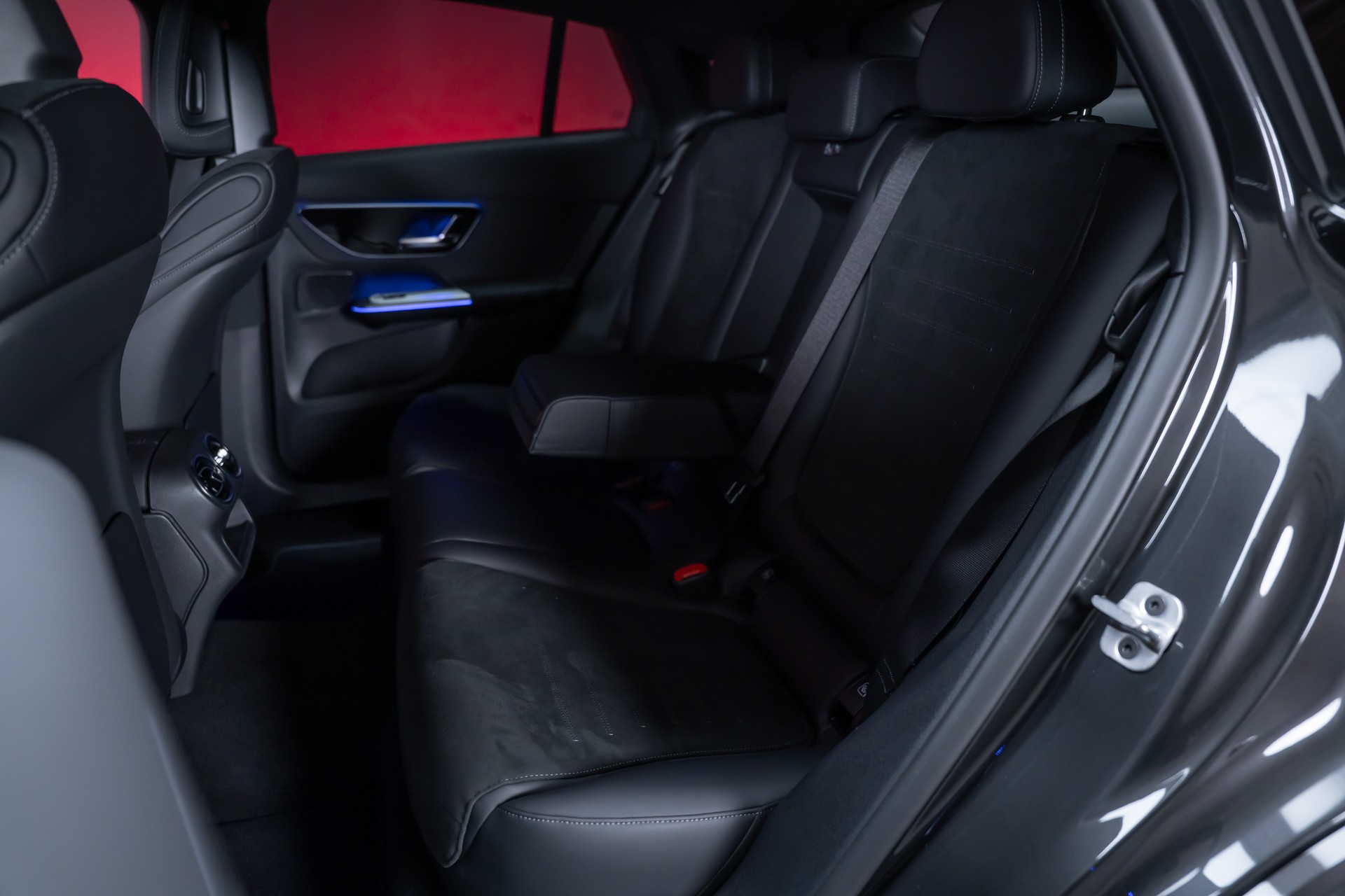 MERCEDES-BENZ GLC 300 d AMG Line 4matic Coupé / 360°Kamera / el.Sitze / el.Heckklappe-image-17