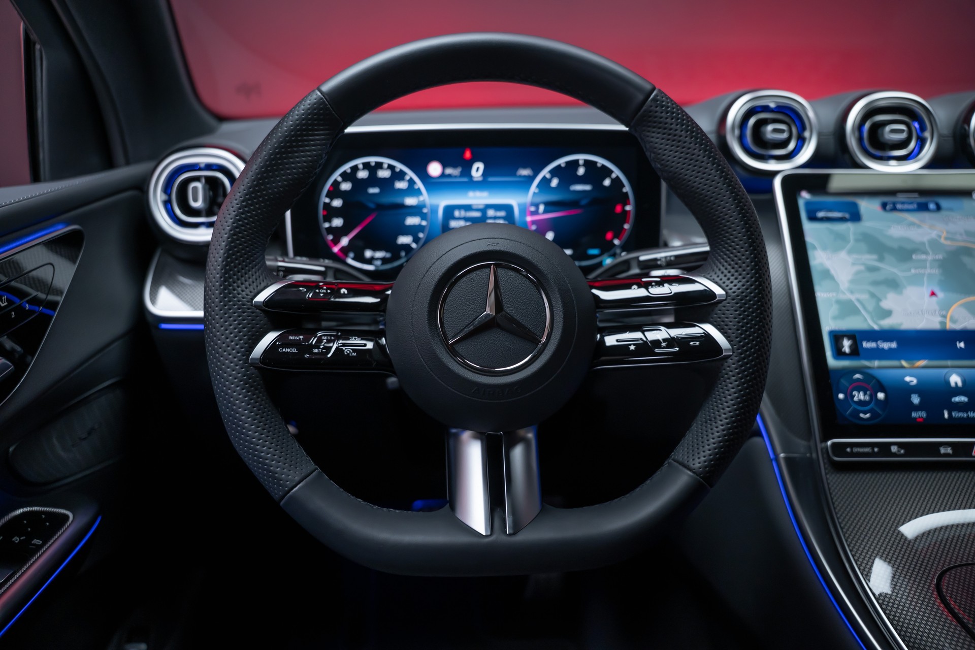 MERCEDES-BENZ GLC 300 d AMG Line 4matic Coupé / 360°Kamera / el.Sitze / el.Heckklappe-image-23