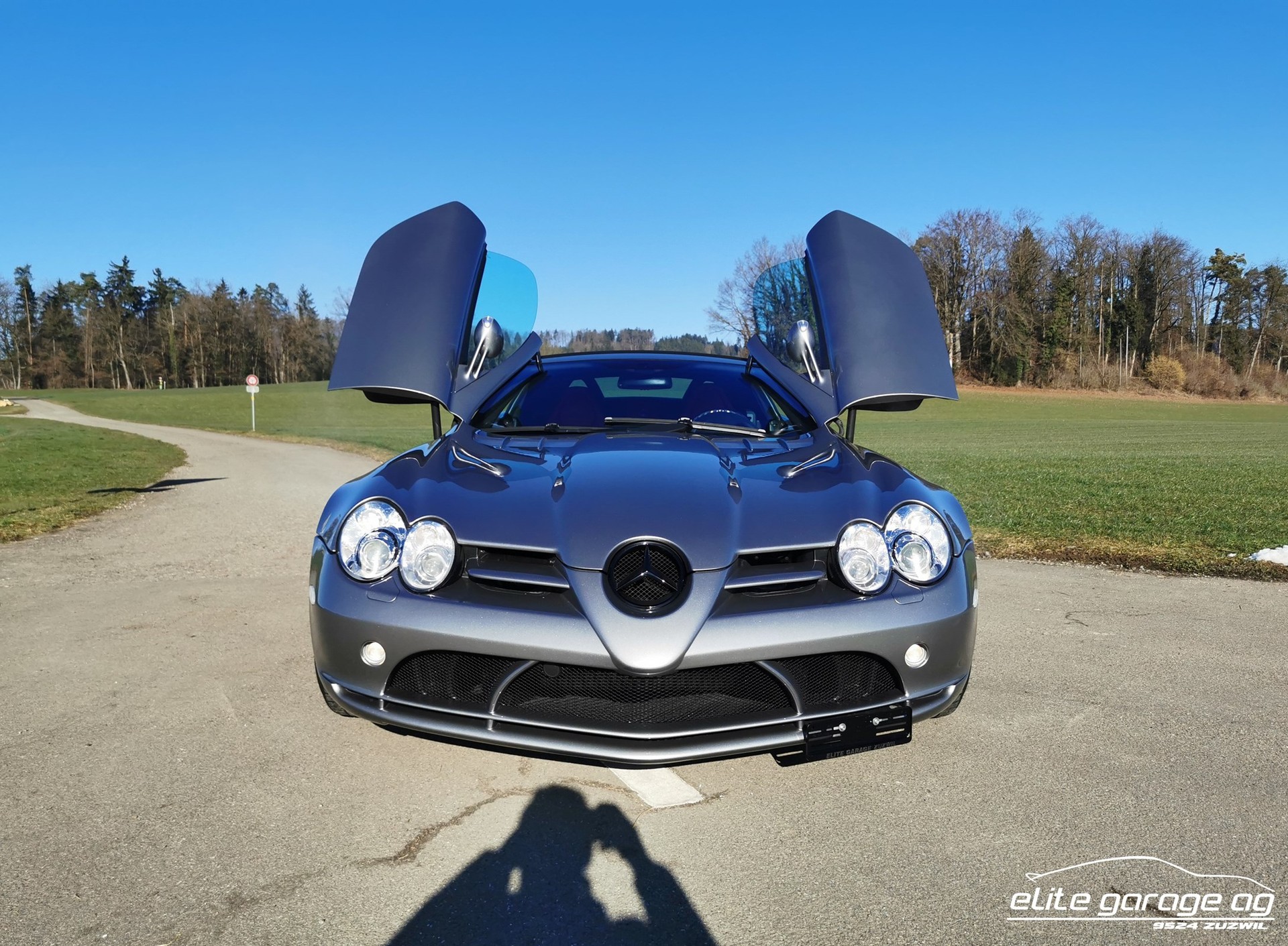 MERCEDES-BENZ SLR McLaren Roadster-image-2