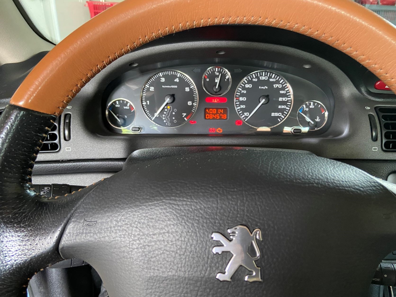 PEUGEOT 406 Coupé 3.0 V6 Pack-image-8