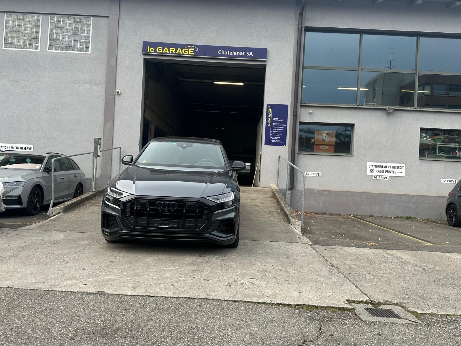 AUDI SQ8 50 TDI quattro tiptronic-image-4