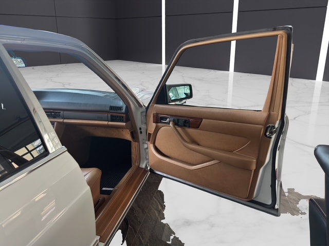 MERCEDES-BENZ 500 SE-image-32