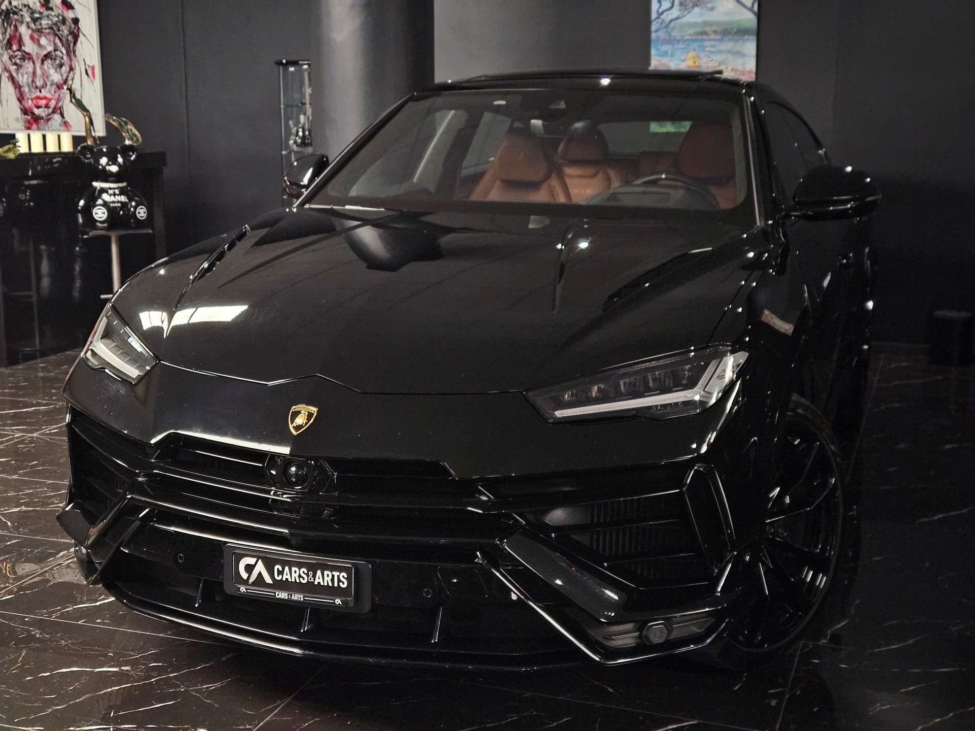 LAMBORGHINI URUS E-Gear 636 S 60 anniversario-showroom-element-1