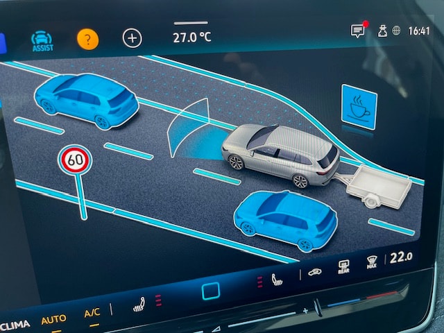 VW Passat Variant 1.5 eTSI evo2 Basis DSG-image-11