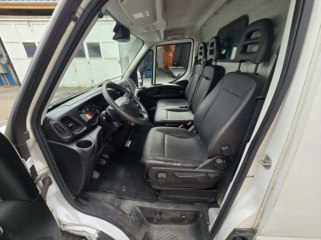 IVECO 35 S 18 V-image-8