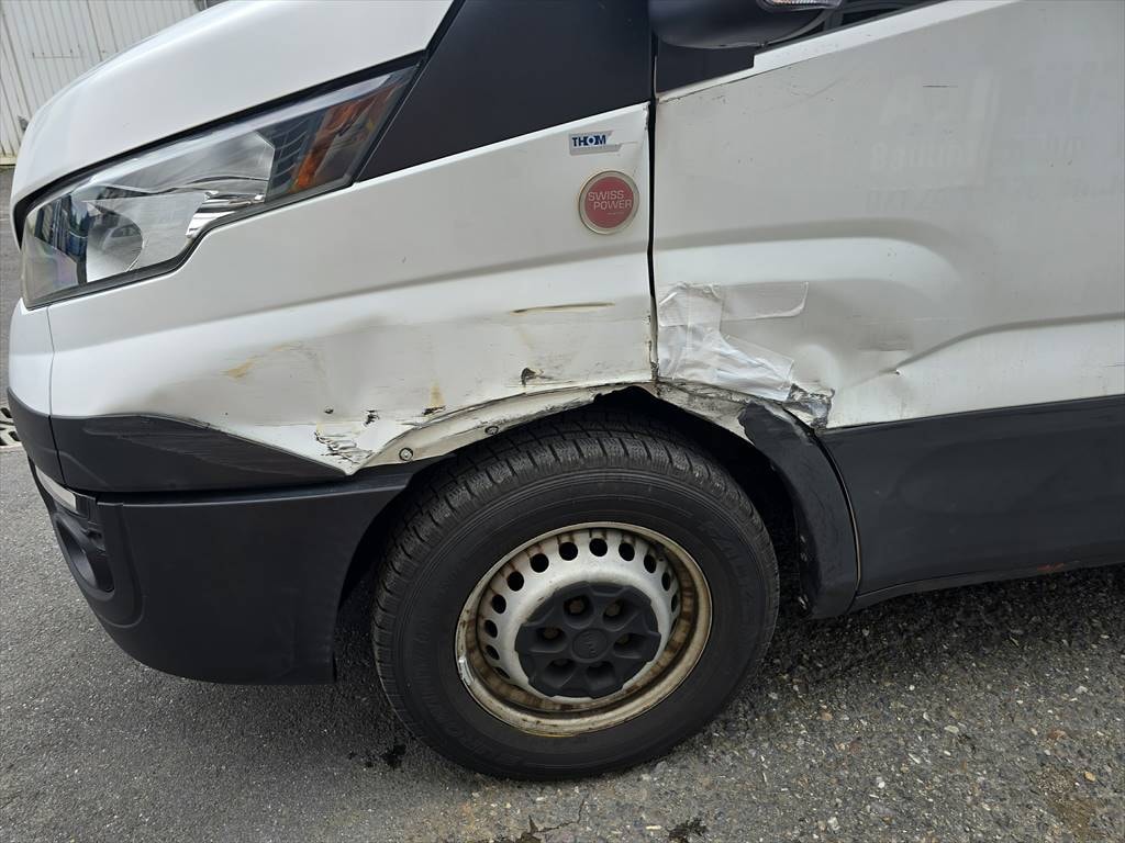 IVECO 35 S 18 V-image-12