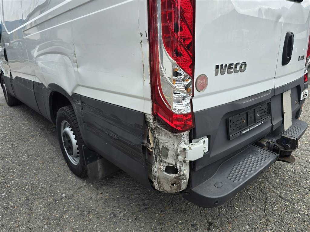 IVECO 35 S 18 V-image-15