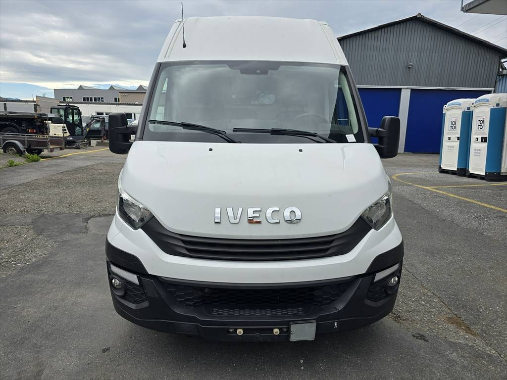 IVECO 35 S 18 V-image-7