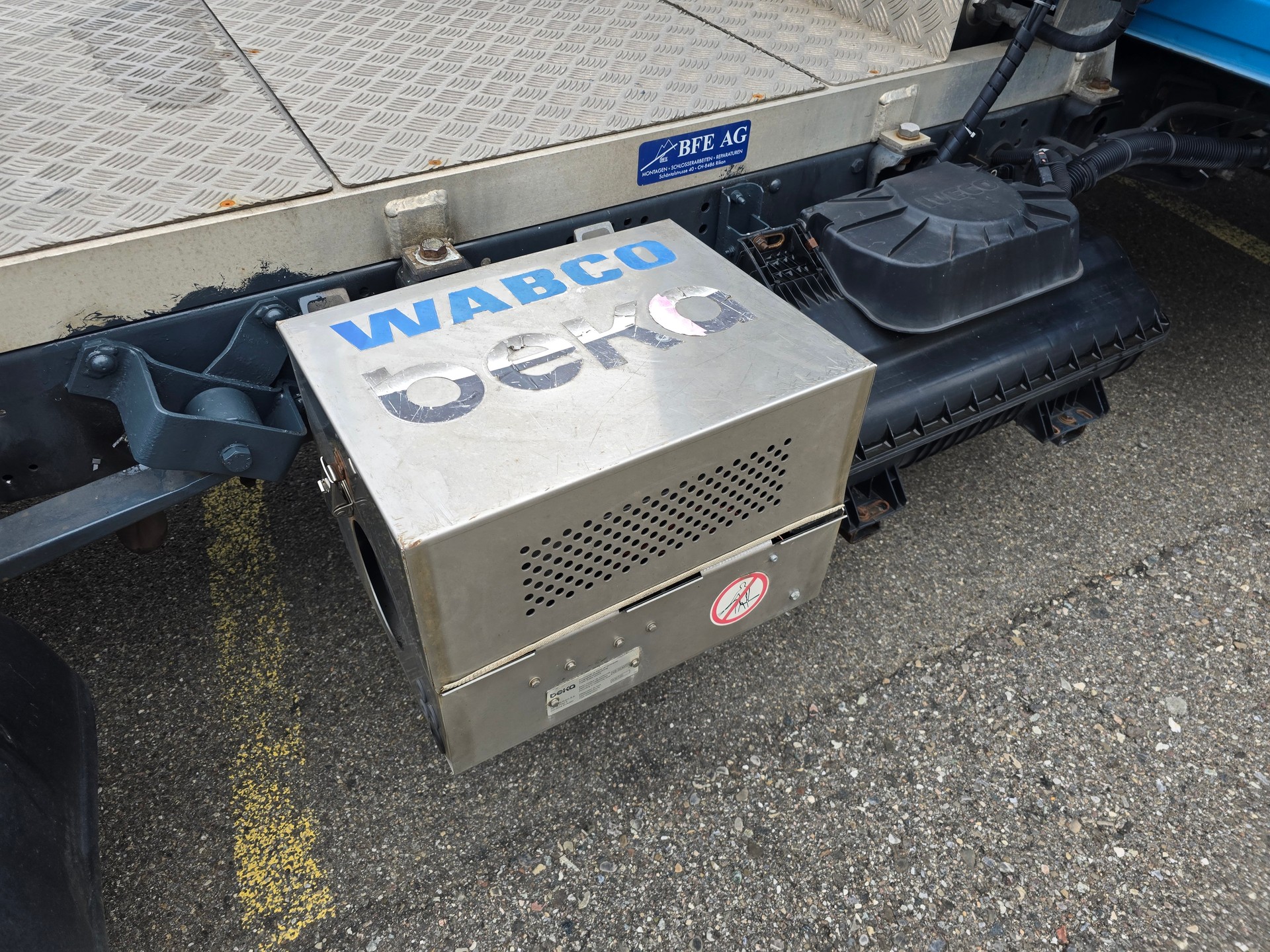 IVECO 50 C 17-image-6