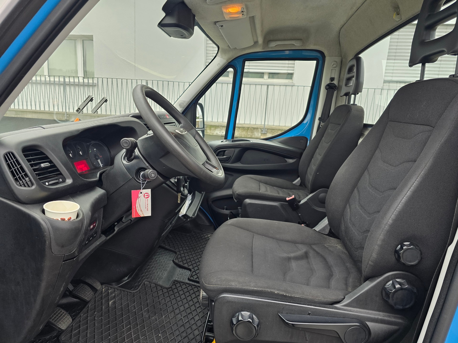 IVECO 50 C 17-image-12