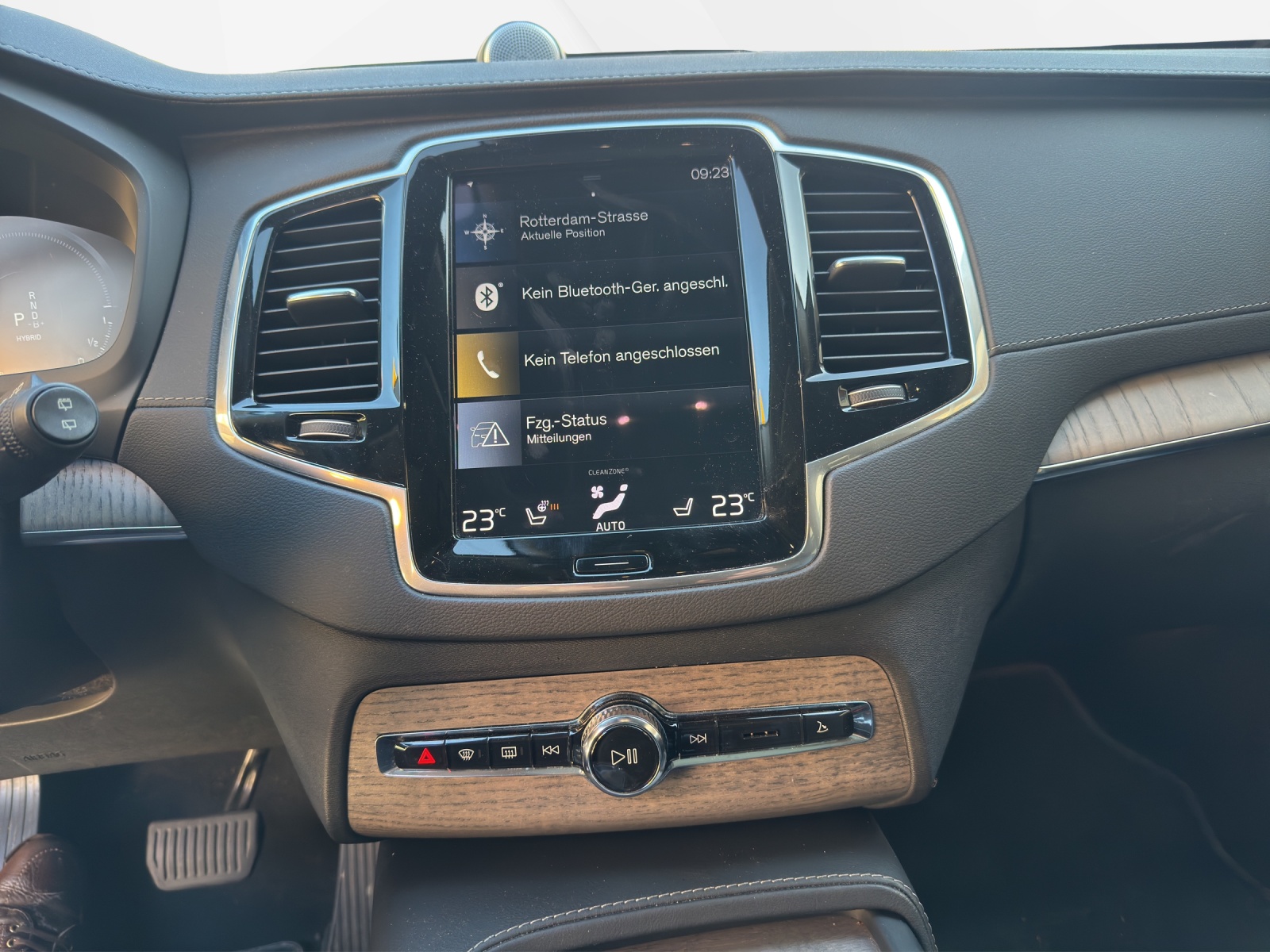 VOLVO XC90 T8 eAWD Inscription Geartronic-image-13