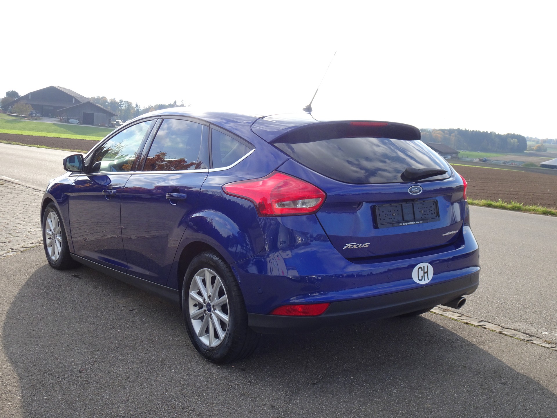 FORD Focus 2.0 TDCi Titanium Powershift-image-2