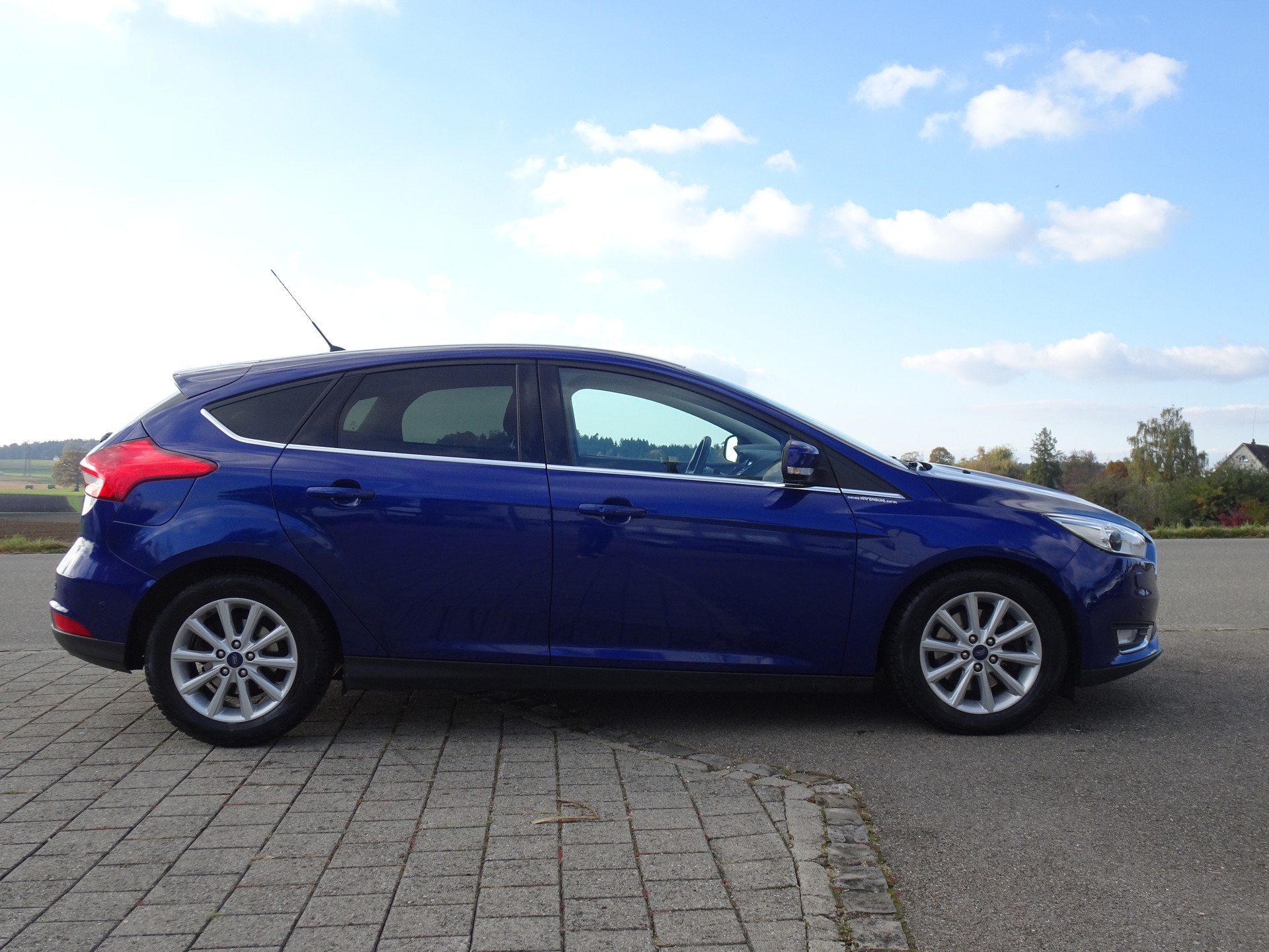 FORD Focus 2.0 TDCi Titanium Powershift-image-4