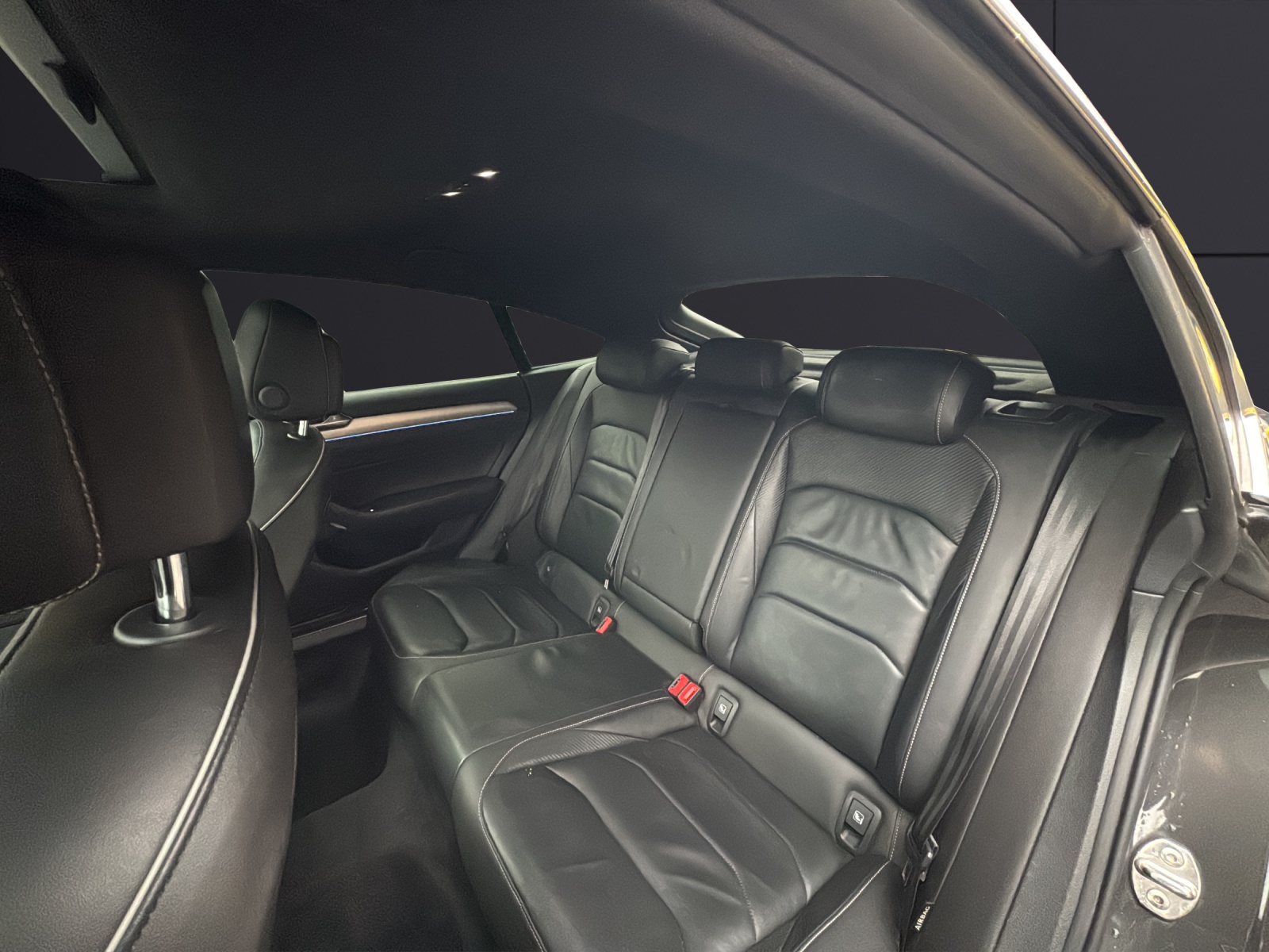 VW Arteon 2.0 TDI SCR BMT R-Line 4Motion DSG-image-14