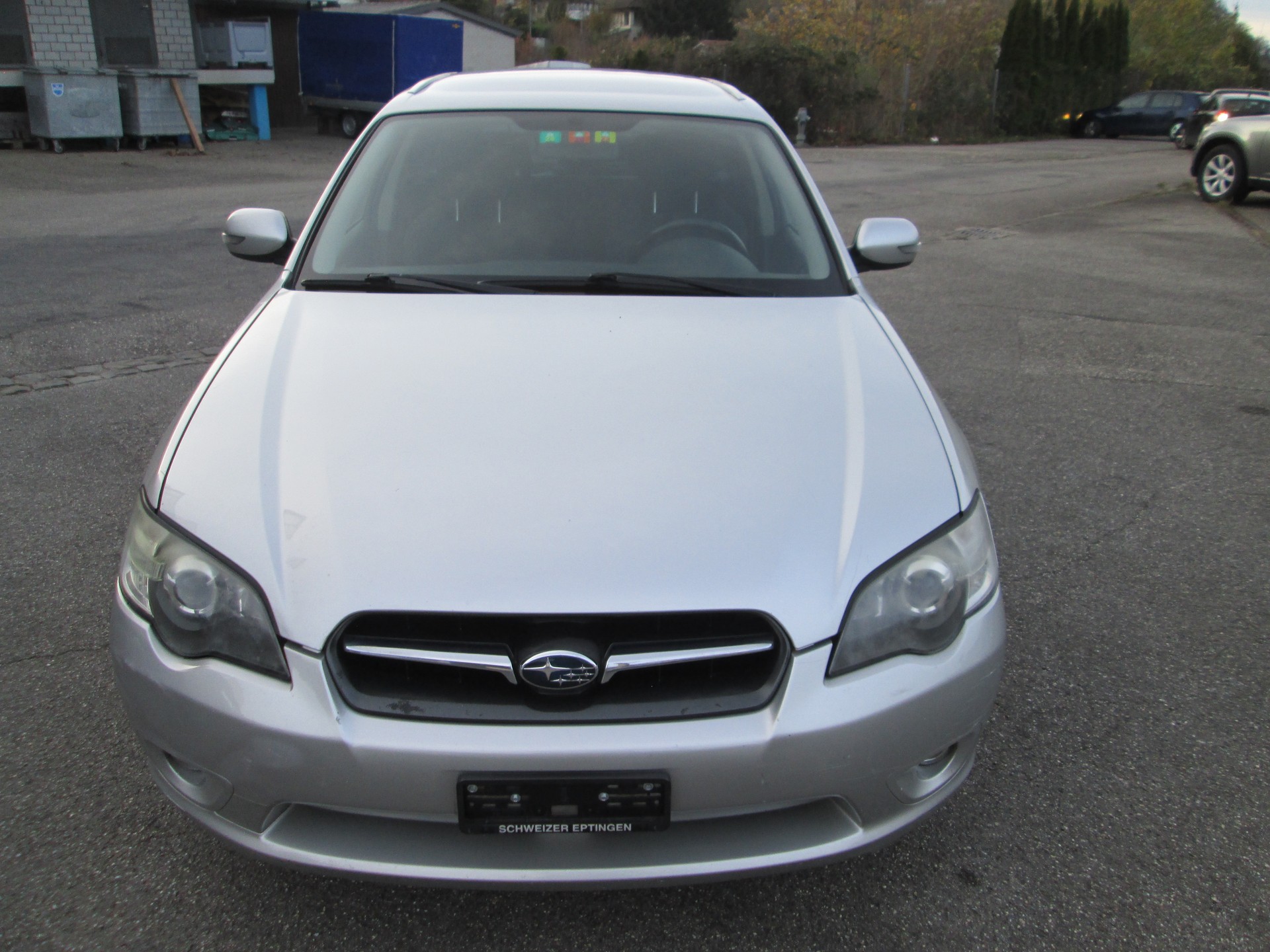SUBARU Legacy 2.0R AWD Swiss-image-1