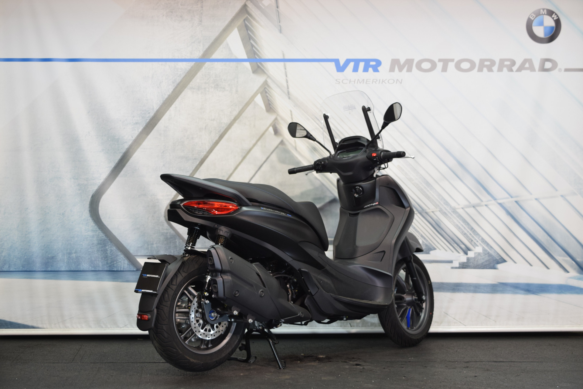 PIAGGIO Beverly 400 Sport sofort verfügbar!-image-2