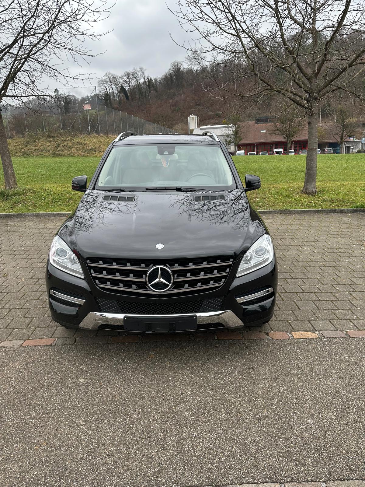 MERCEDES-BENZ ML 250 BlueTEC 4Matic 7G-Tronic-image-1