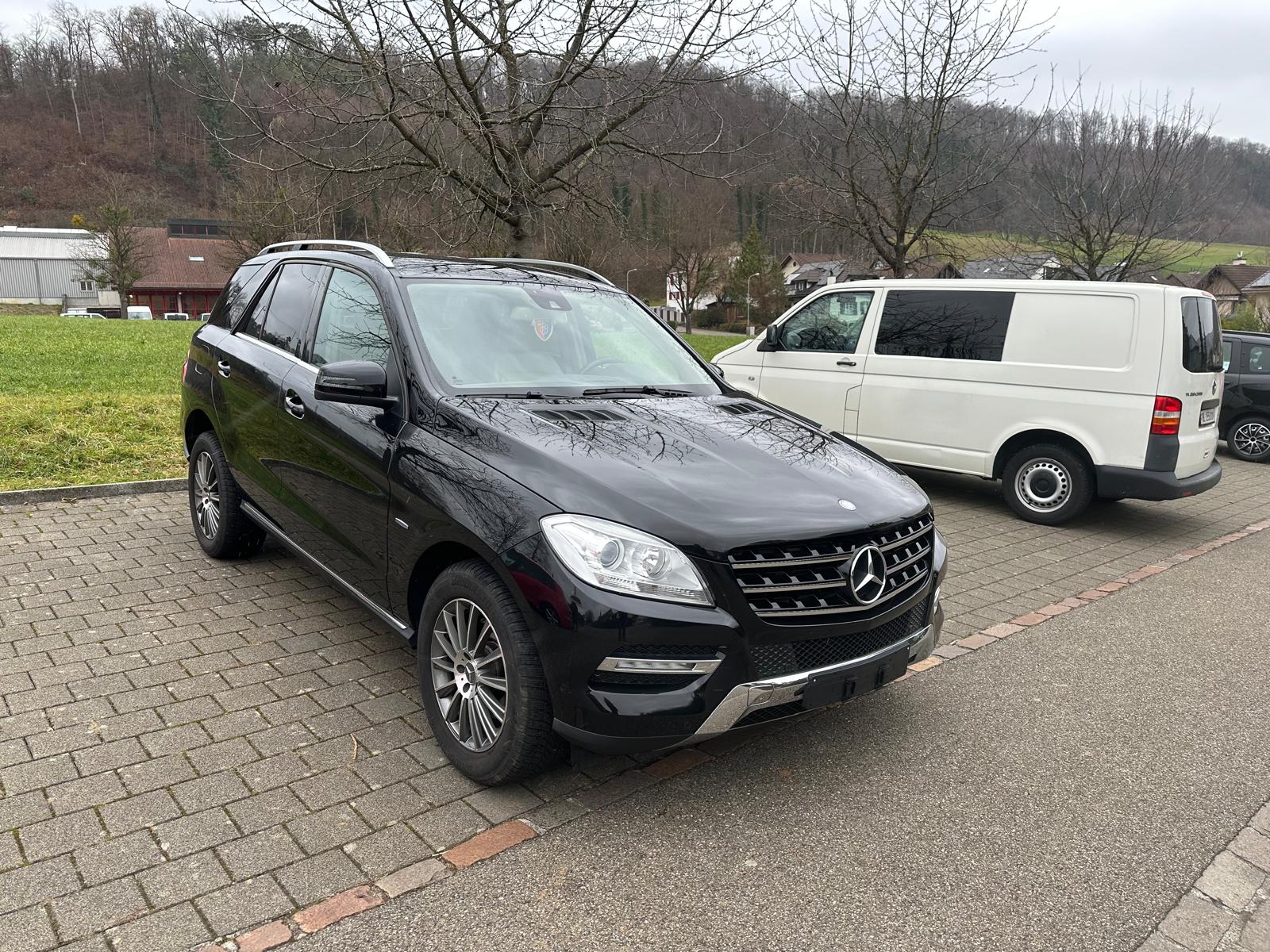 MERCEDES-BENZ ML 250 BlueTEC 4Matic 7G-Tronic